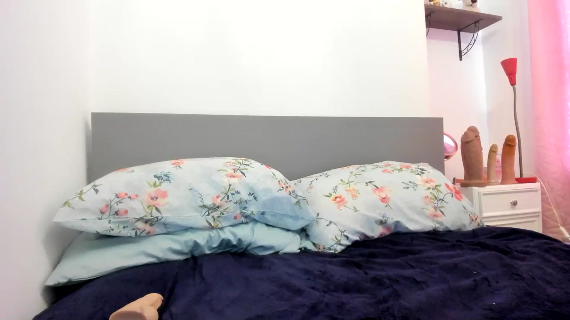 Gallery image thumbnail from MonicaAssUK's myfreecams stream on, 06/20/2024, 10:11 image 10 of 20