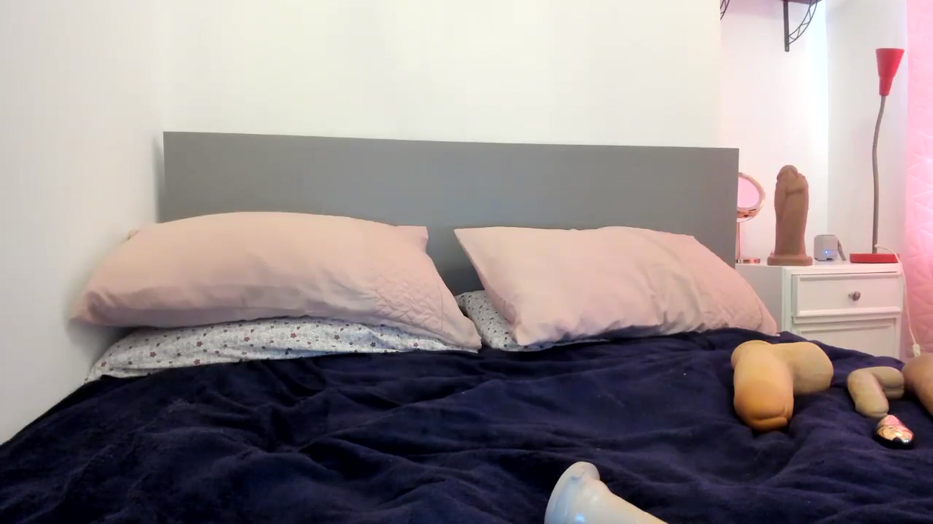 Gallery image thumbnail from MonicaAssUK's myfreecams stream on, 07/17/2024, 13:36 image 18 of 20