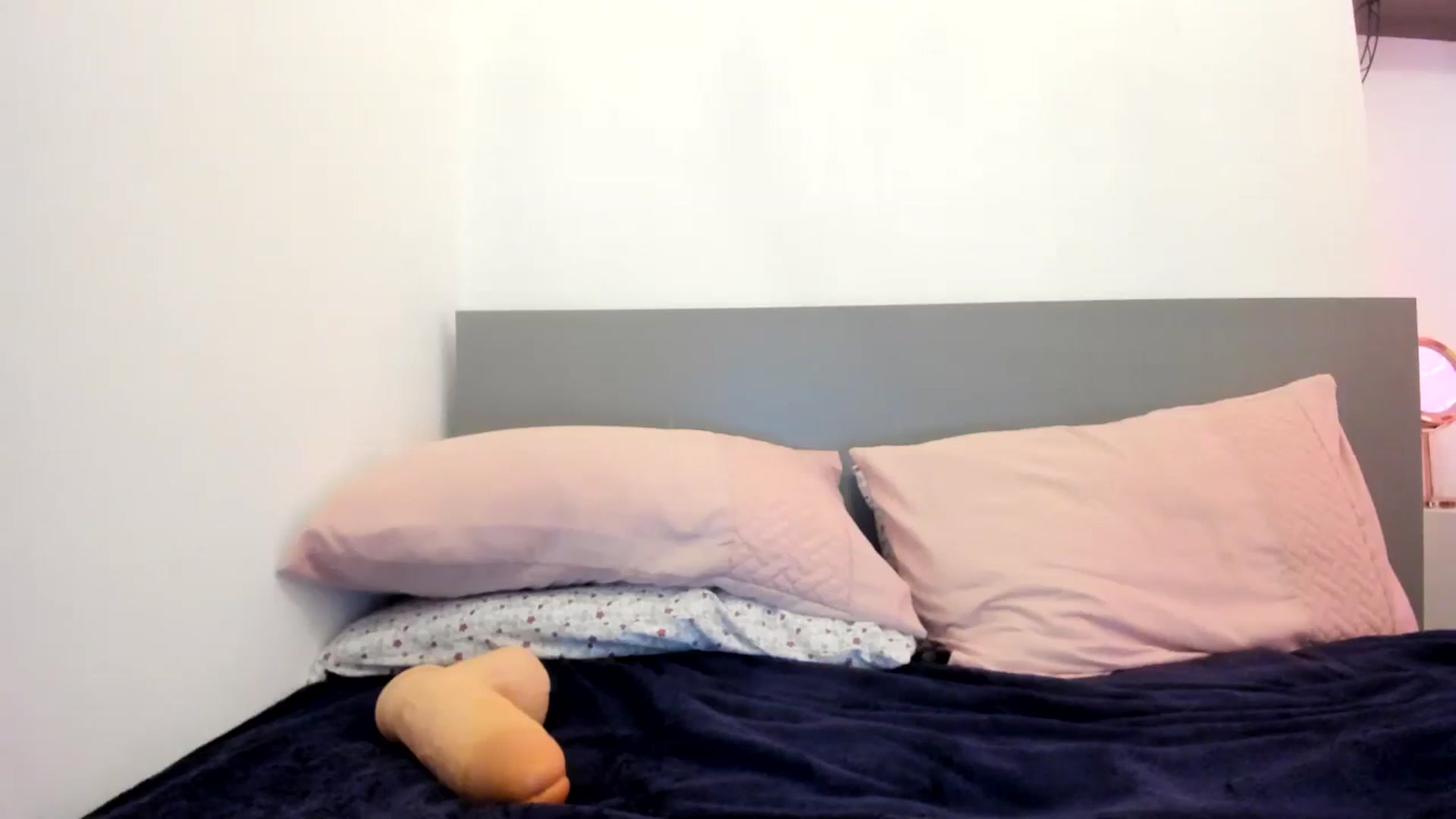Gallery image thumbnail from MonicaAssUK's myfreecams stream on, 07/17/2024, 17:46 image 6 of 20