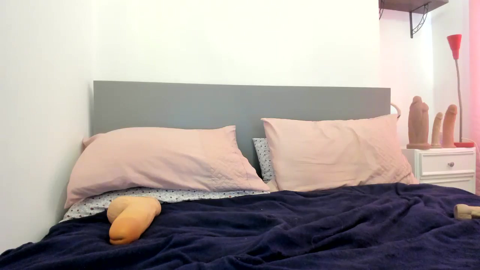 Gallery image thumbnail from MonicaAssUK's myfreecams stream on, 08/20/2024, 12:43 image 20 of 20