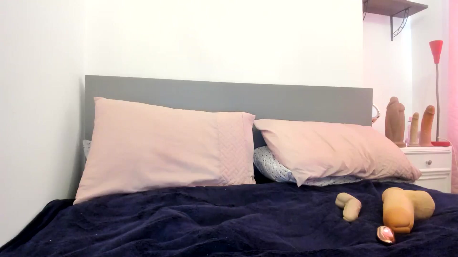 Gallery image thumbnail from MonicaAssUK's myfreecams stream on, 09/19/2024, 13:19 image 20 of 20