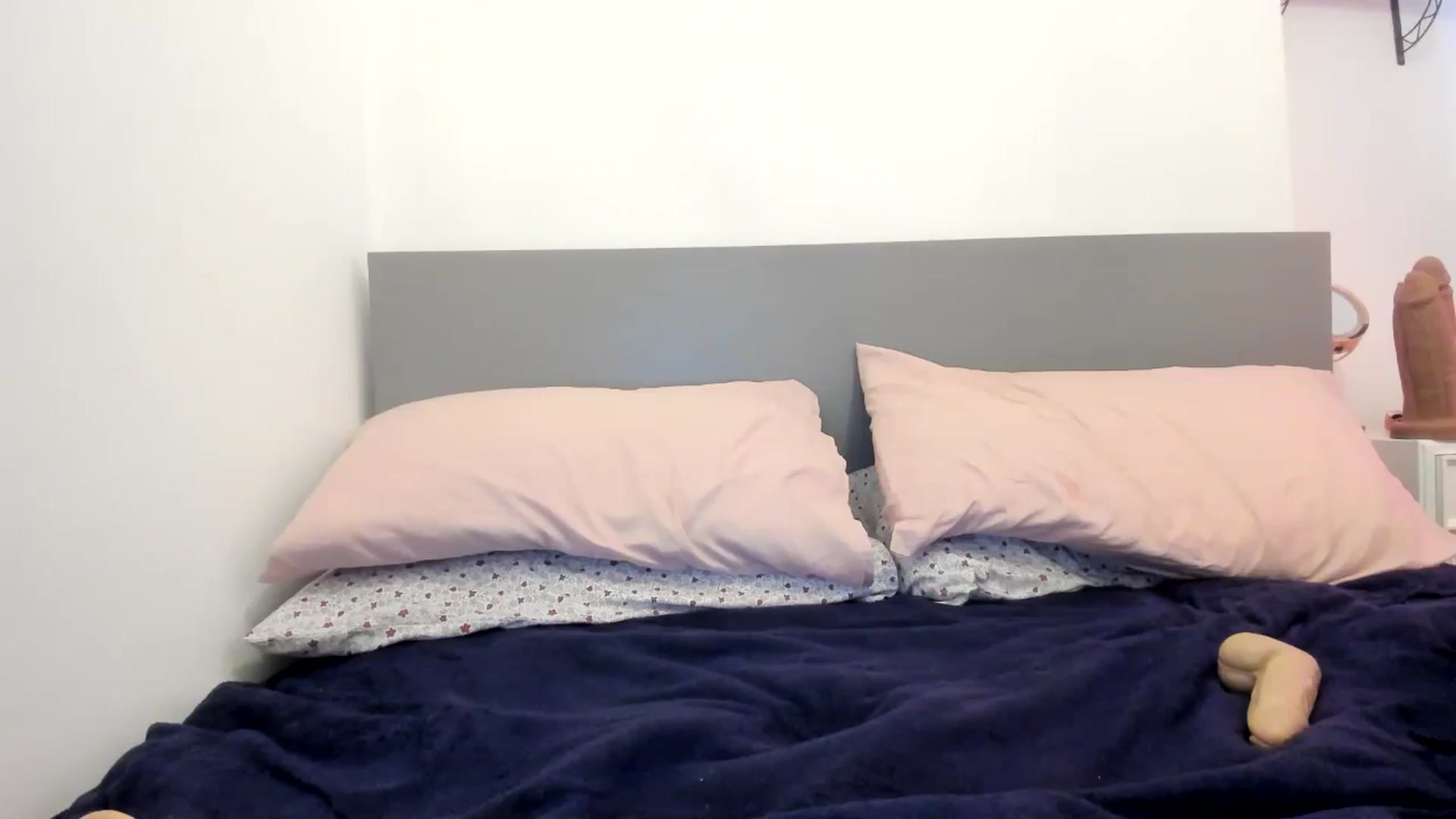 Gallery image thumbnail from MonicaAssUK's myfreecams stream on, 10/08/2024, 12:24 image 16 of 20