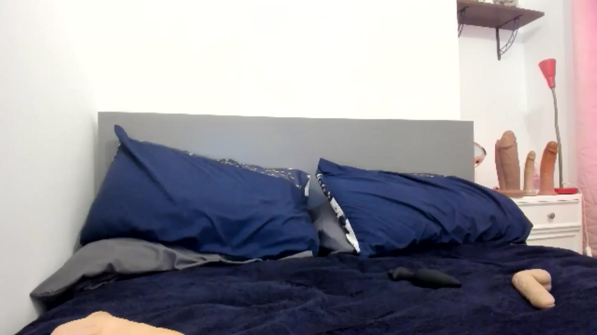 Gallery image thumbnail from MonicaAssUK's myfreecams stream on, 10/16/2024, 11:33 image 16 of 20