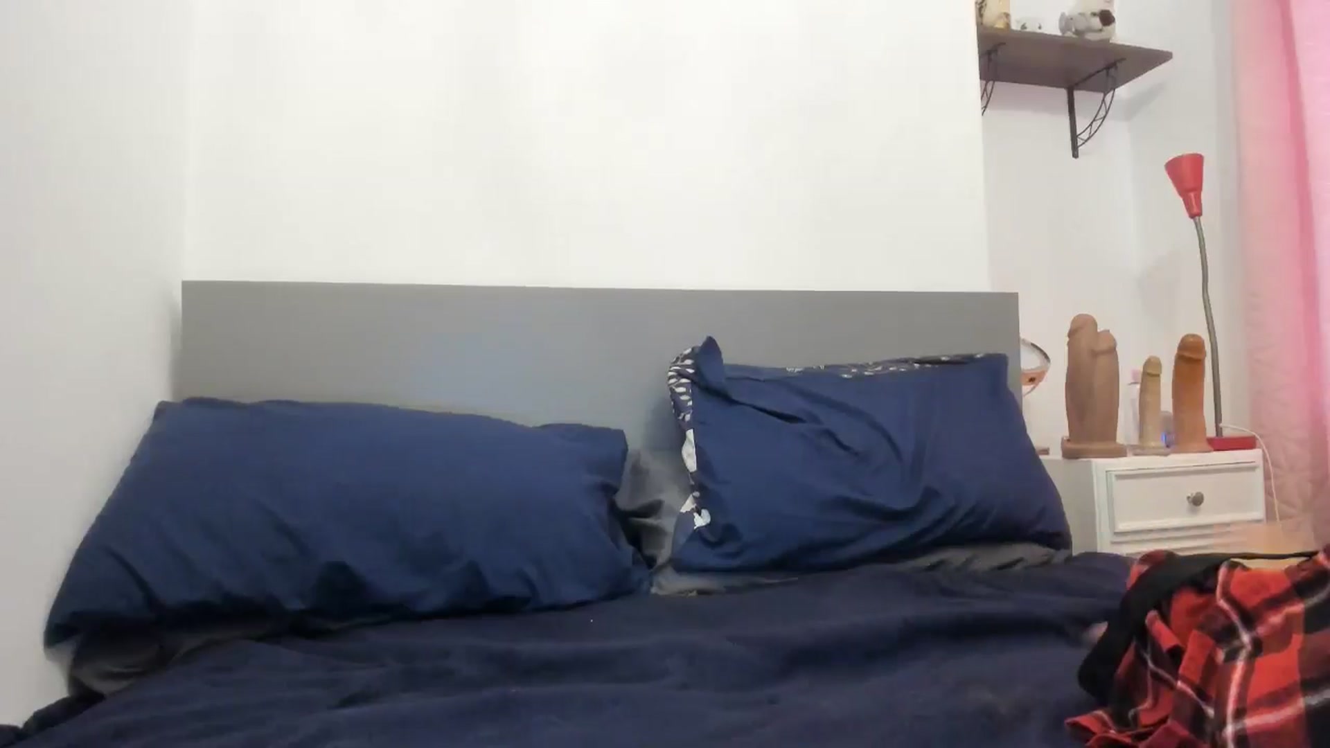 Gallery image thumbnail from MonicaAssUK's myfreecams stream on, 11/05/2024, 14:04 image 13 of 20