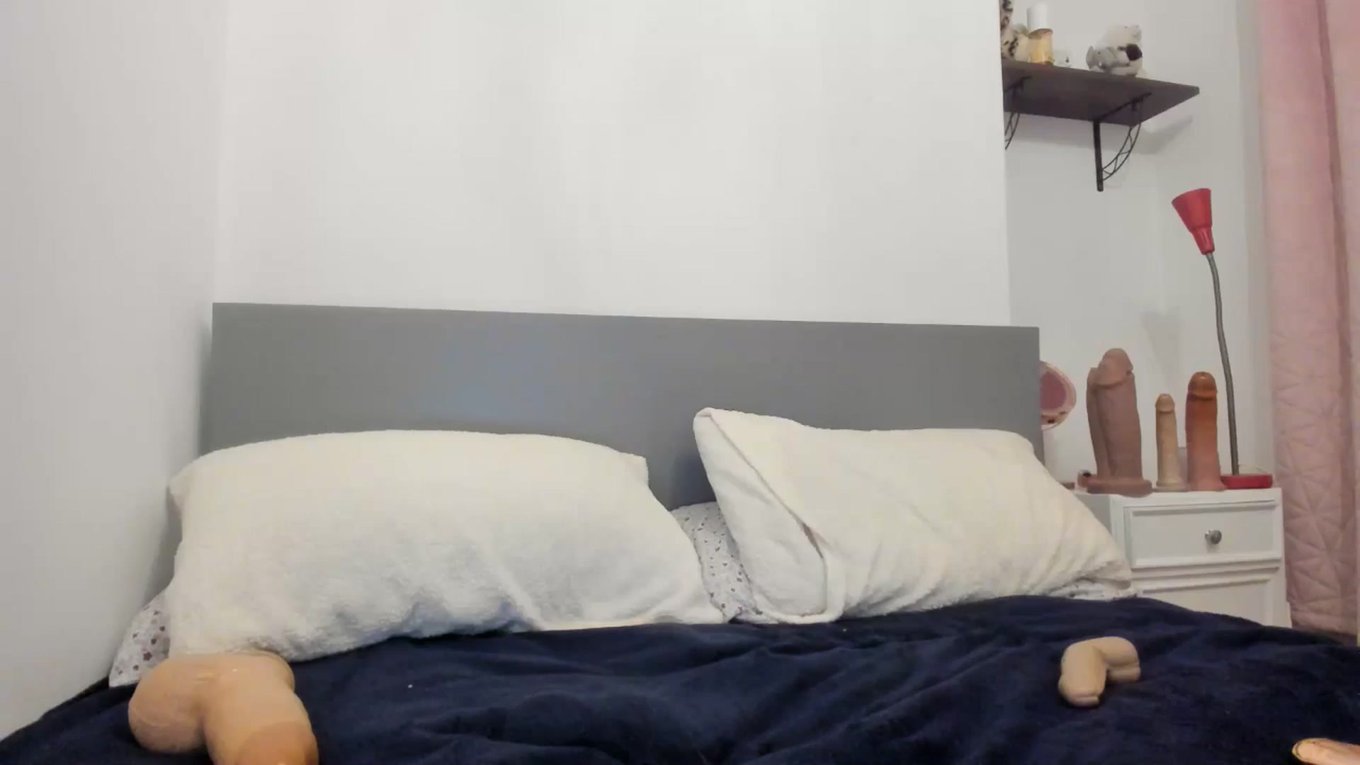 Gallery image thumbnail from MonicaAssUK's myfreecams stream on, 12/21/2024, 17:01 image 1 of 20