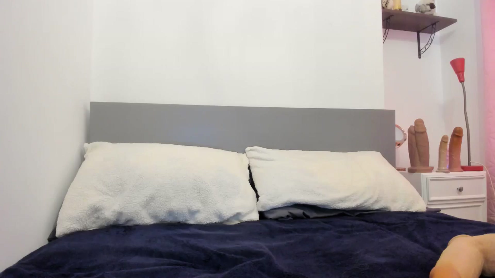 Gallery image thumbnail from MonicaAssUK's myfreecams stream on, 01/04/2025, 12:36 image 17 of 20