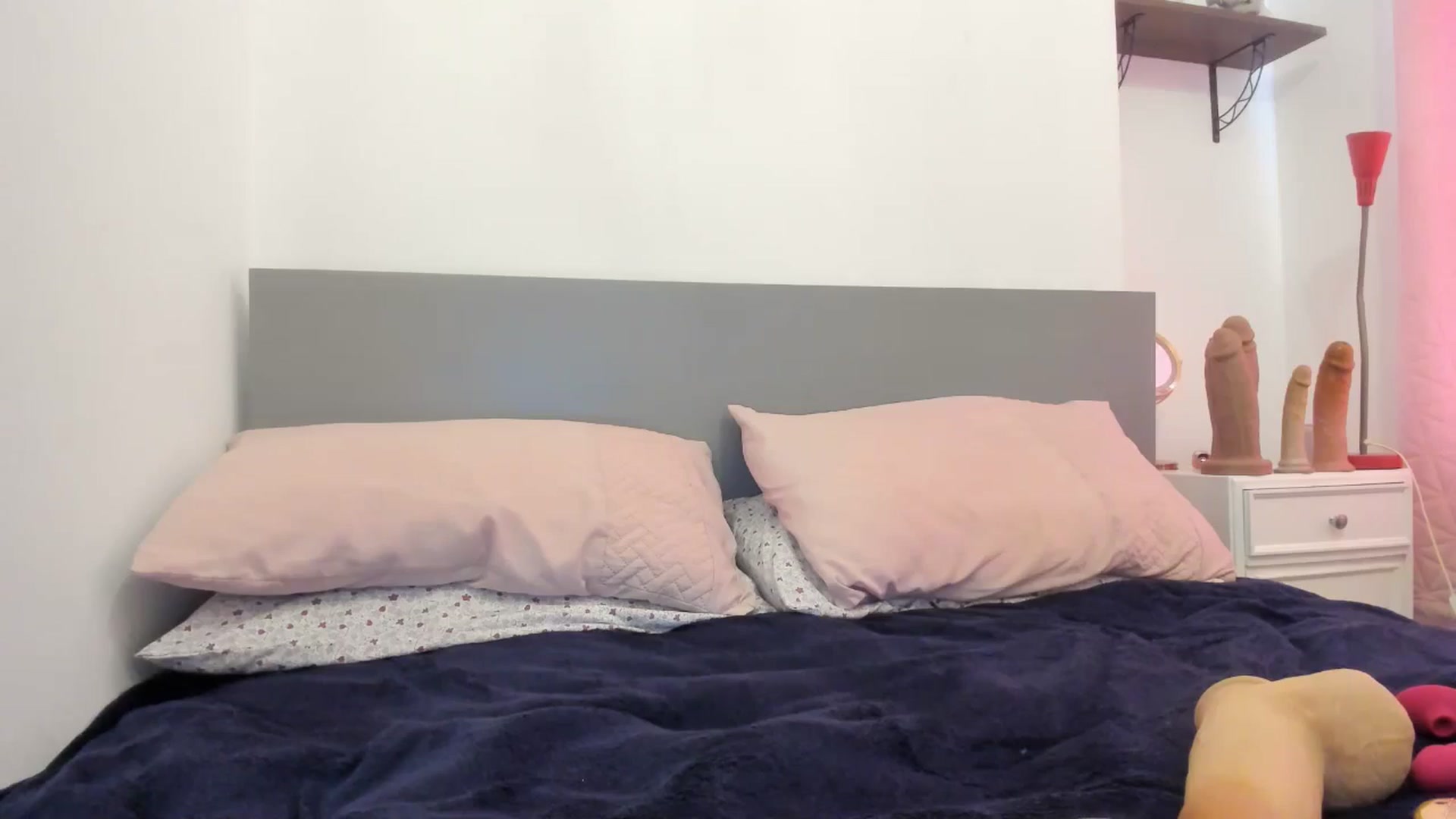 Gallery image thumbnail from MonicaAssUK's myfreecams stream on, 03/15/2025, 14:27 image 14 of 20