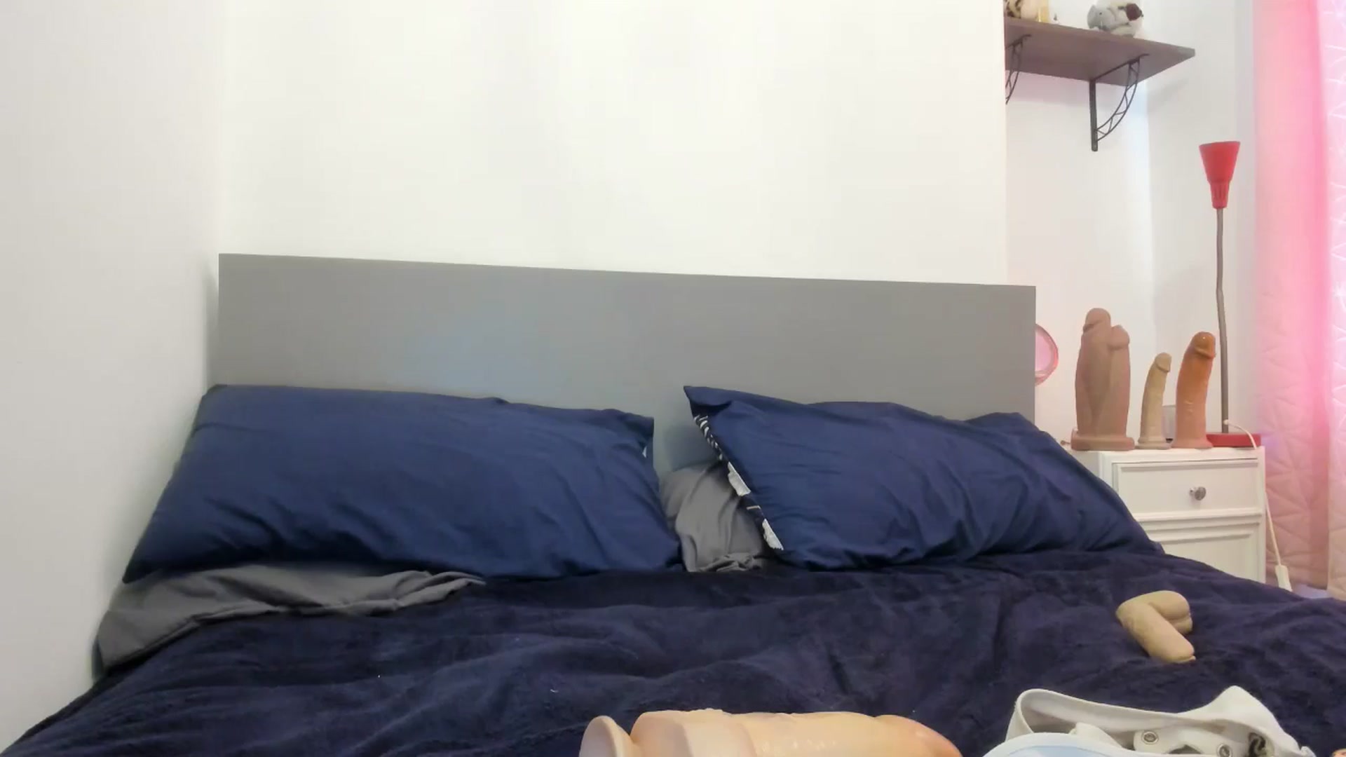 Gallery image thumbnail from MonicaAssUK's myfreecams stream on, 05/12/2025, 14:47 image 17 of 20