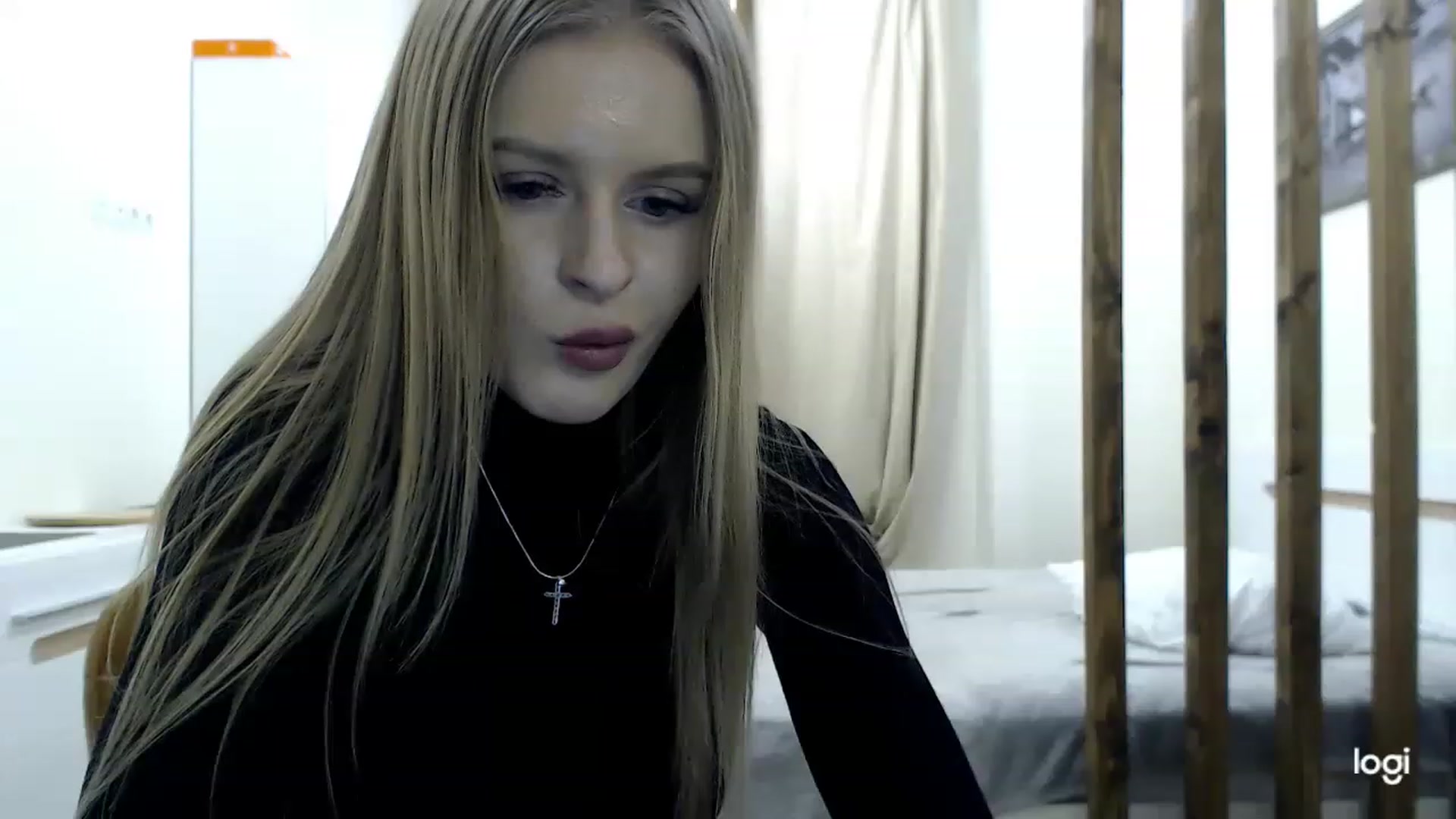 Gallery image thumbnail from MonicaBlondie's myfreecams stream on, 02/26/2023, 17:50 image 18 of 20