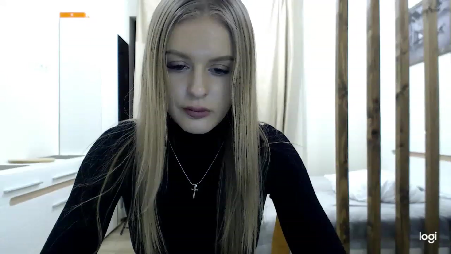 Gallery image thumbnail from MonicaBlondie's myfreecams stream on, 02/26/2023, 17:50 image 4 of 20