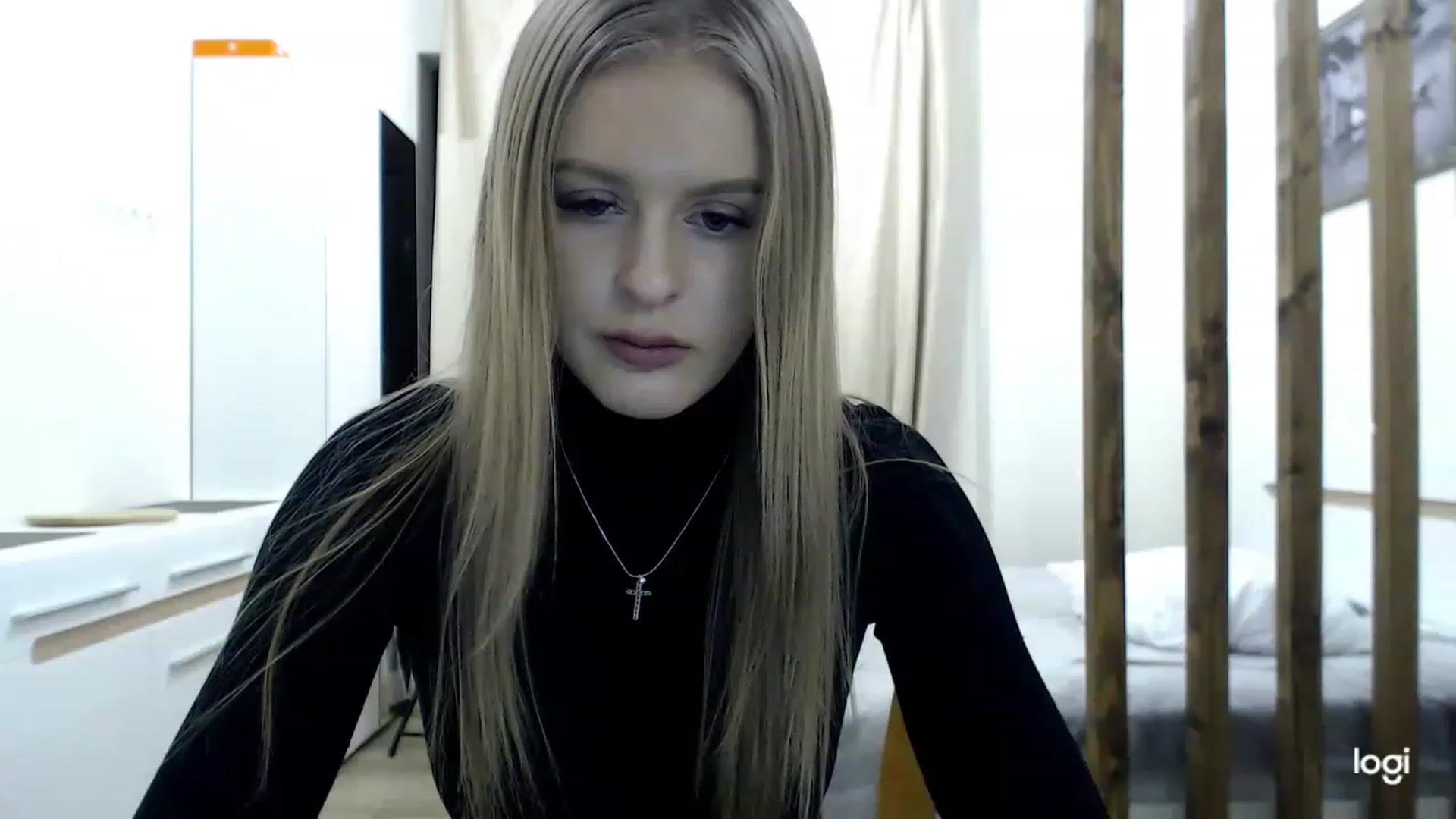Gallery image thumbnail from MonicaBlondie's myfreecams stream on, 02/26/2023, 17:50 image 3 of 20