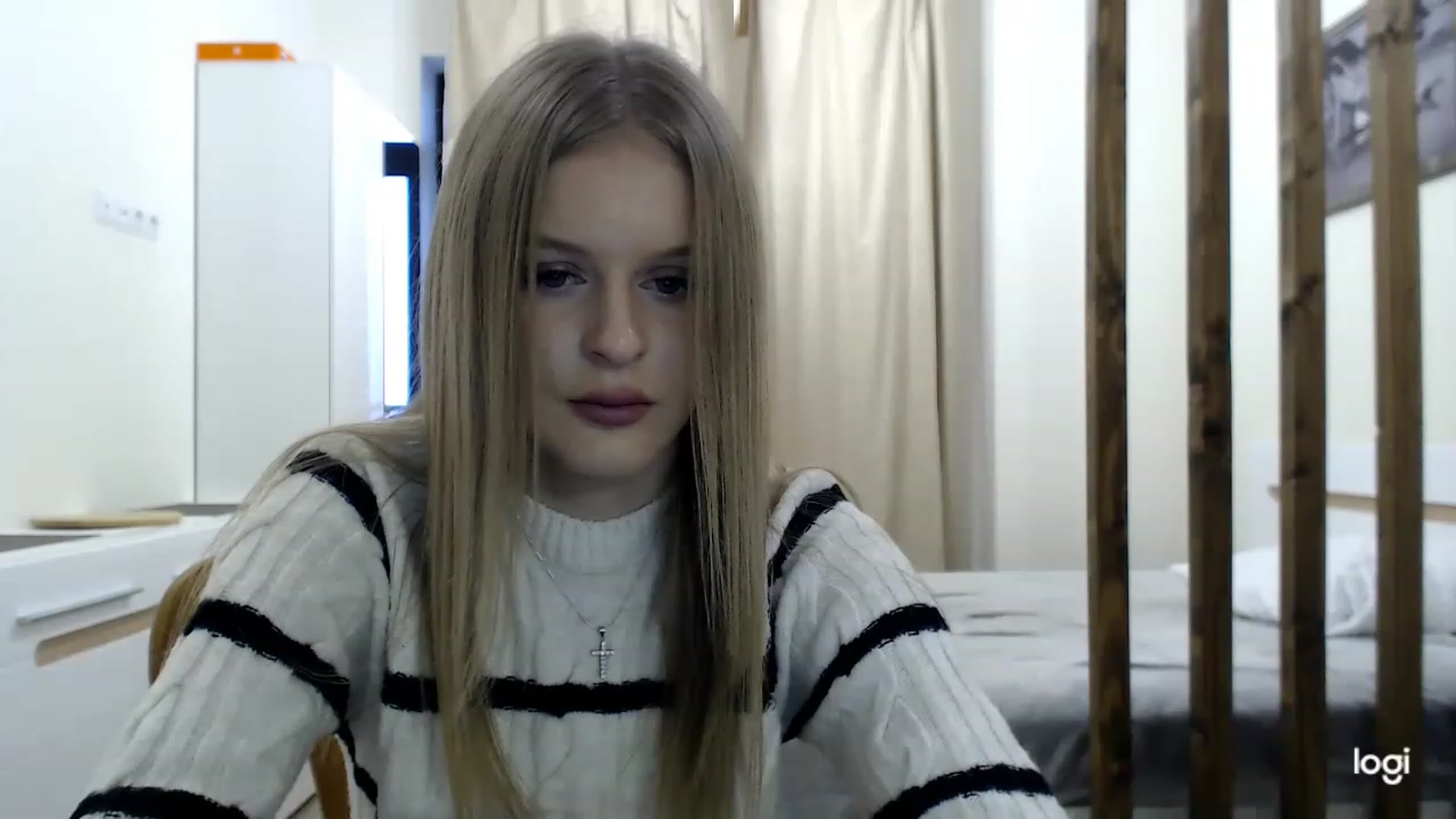 Gallery image thumbnail from MonicaBlondie's myfreecams stream on, 02/27/2023, 15:37 image 10 of 20
