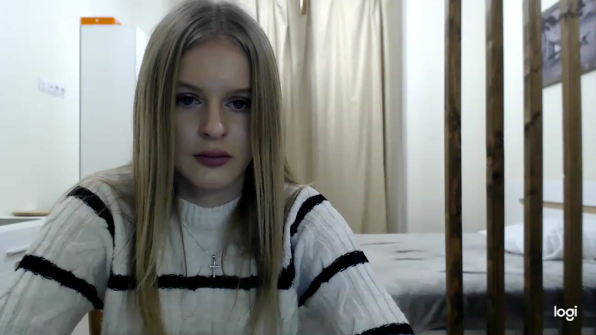 Gallery image thumbnail from MonicaBlondie's myfreecams stream on, 02/27/2023, 16:38 image 10 of 20