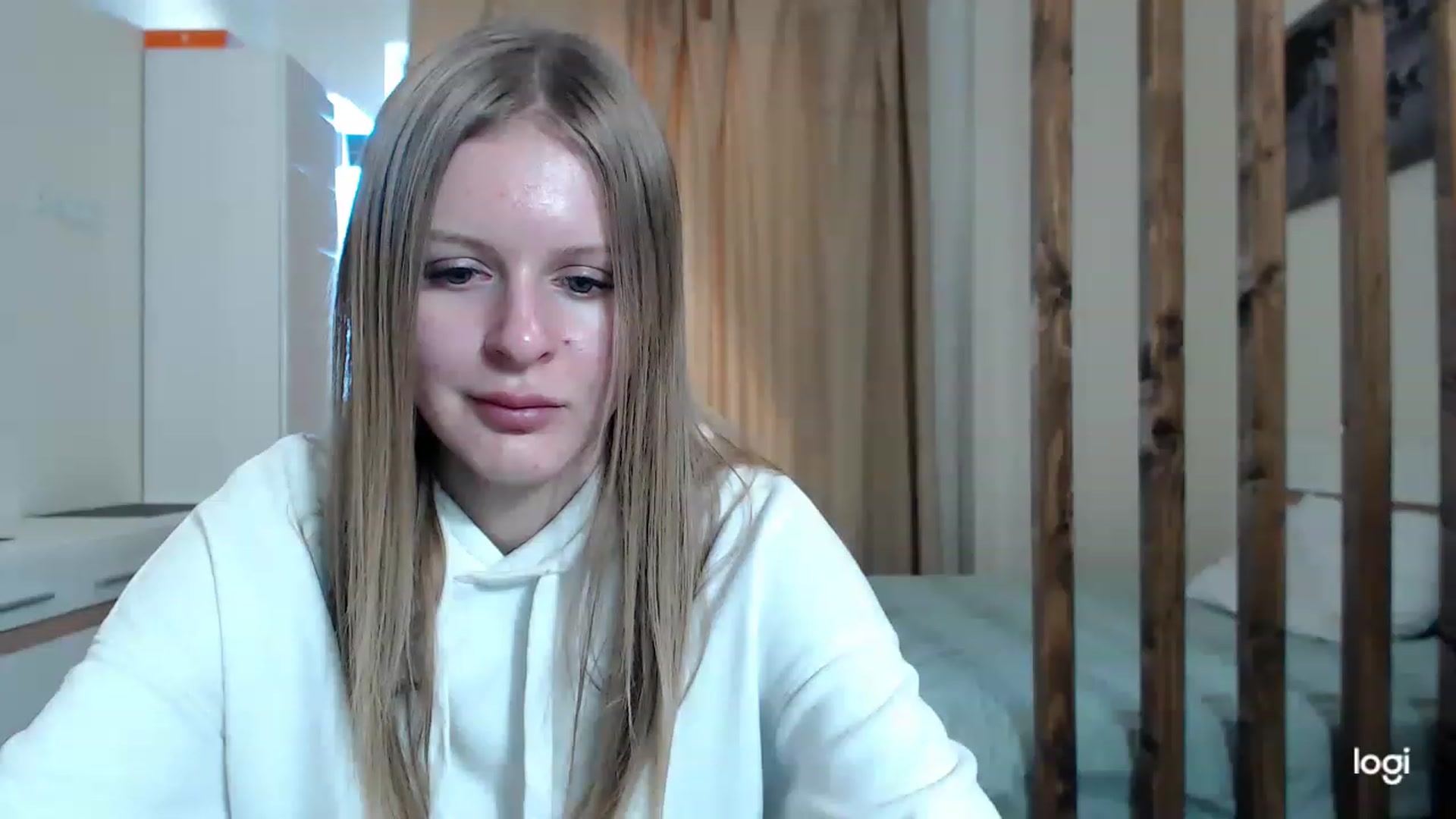 Gallery image thumbnail from MonicaBlondie's myfreecams stream on, 03/04/2023, 14:29 image 13 of 20