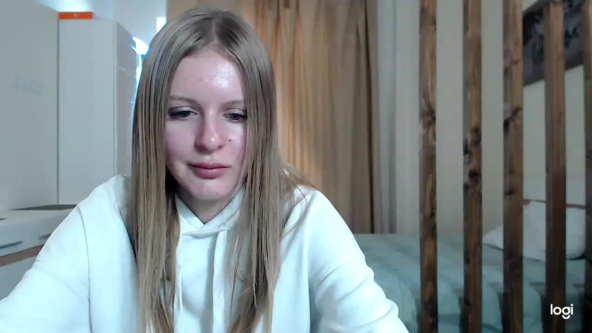 Gallery image thumbnail from MonicaBlondie's myfreecams stream on, 03/04/2023, 14:29 image 7 of 20