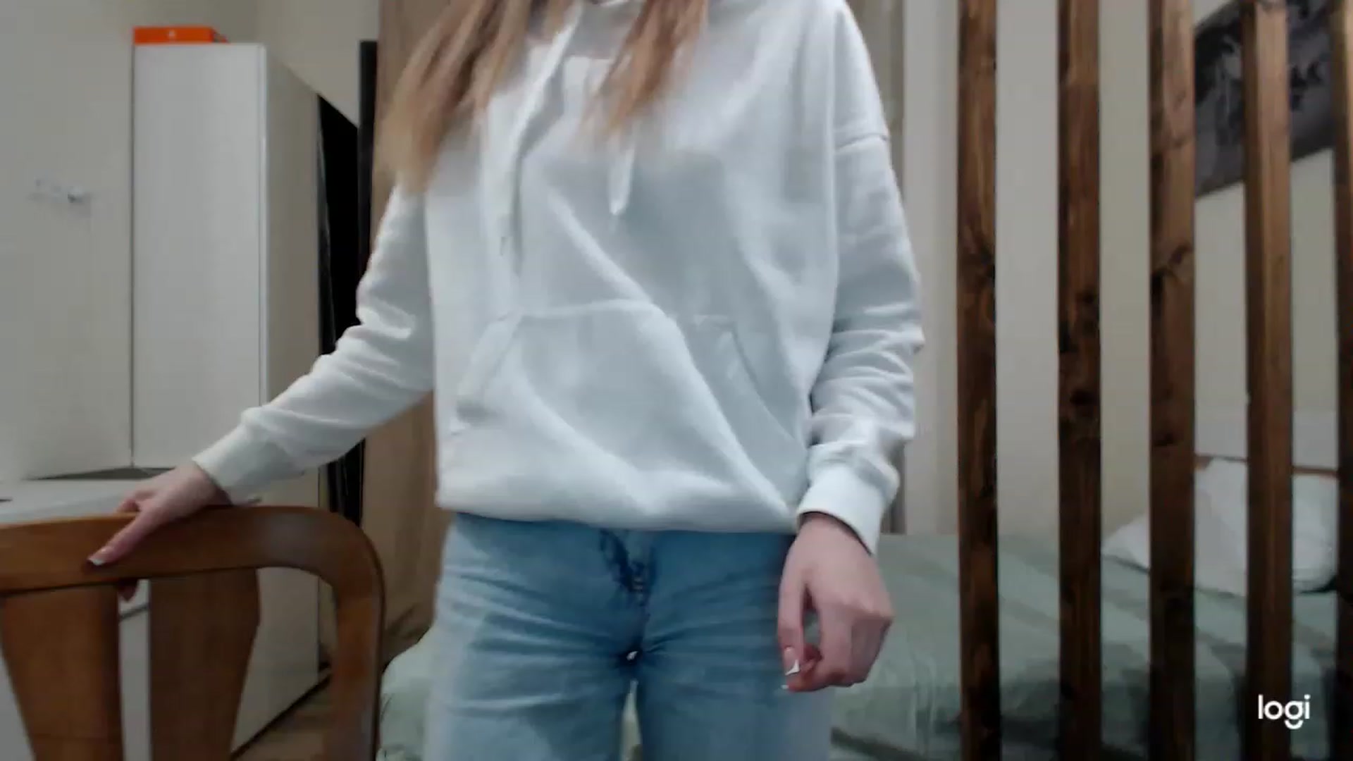 Gallery image thumbnail from MonicaBlondie's myfreecams stream on, 03/04/2023, 18:08 image 6 of 20