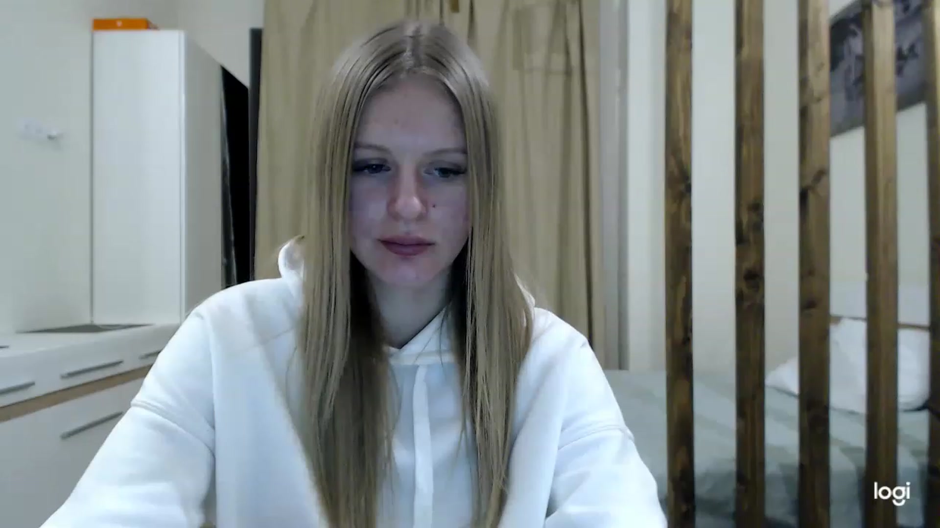 Gallery image thumbnail from MonicaBlondie's myfreecams stream on, 03/04/2023, 18:08 image 19 of 20
