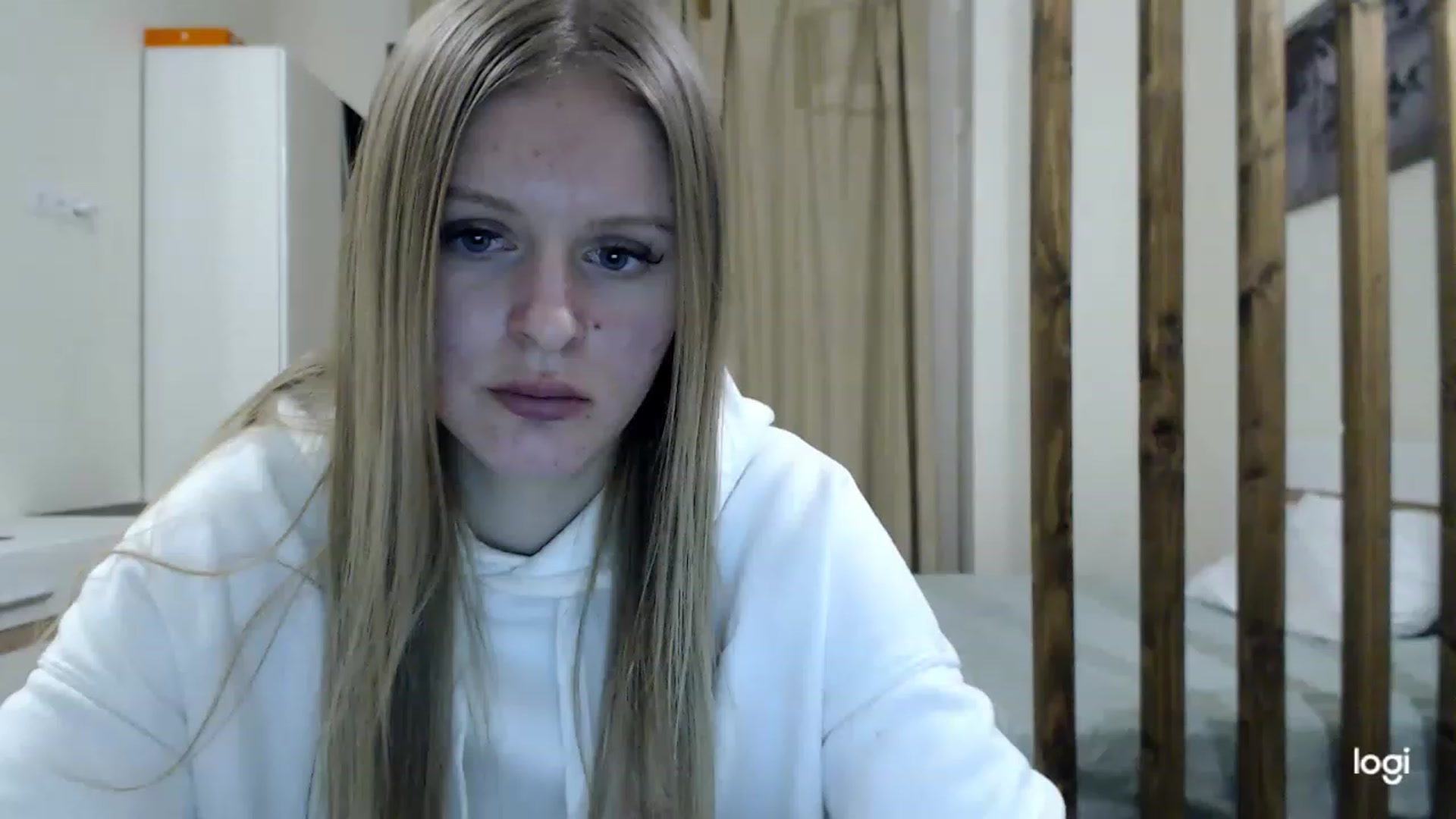 Gallery image thumbnail from MonicaBlondie's myfreecams stream on, 03/04/2023, 18:08 image 3 of 20