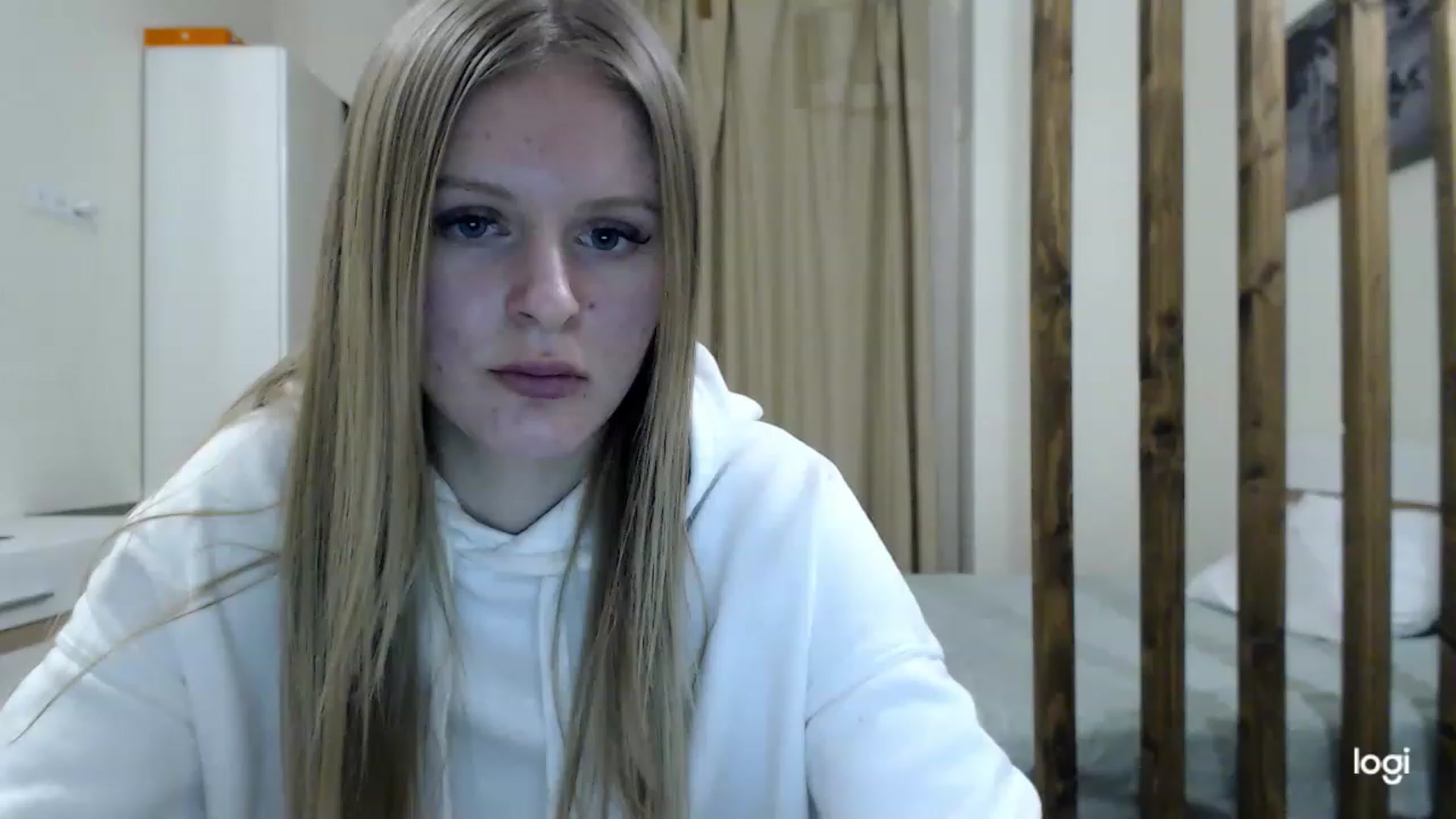 Gallery image thumbnail from MonicaBlondie's myfreecams stream on, 03/04/2023, 18:08 image 2 of 20