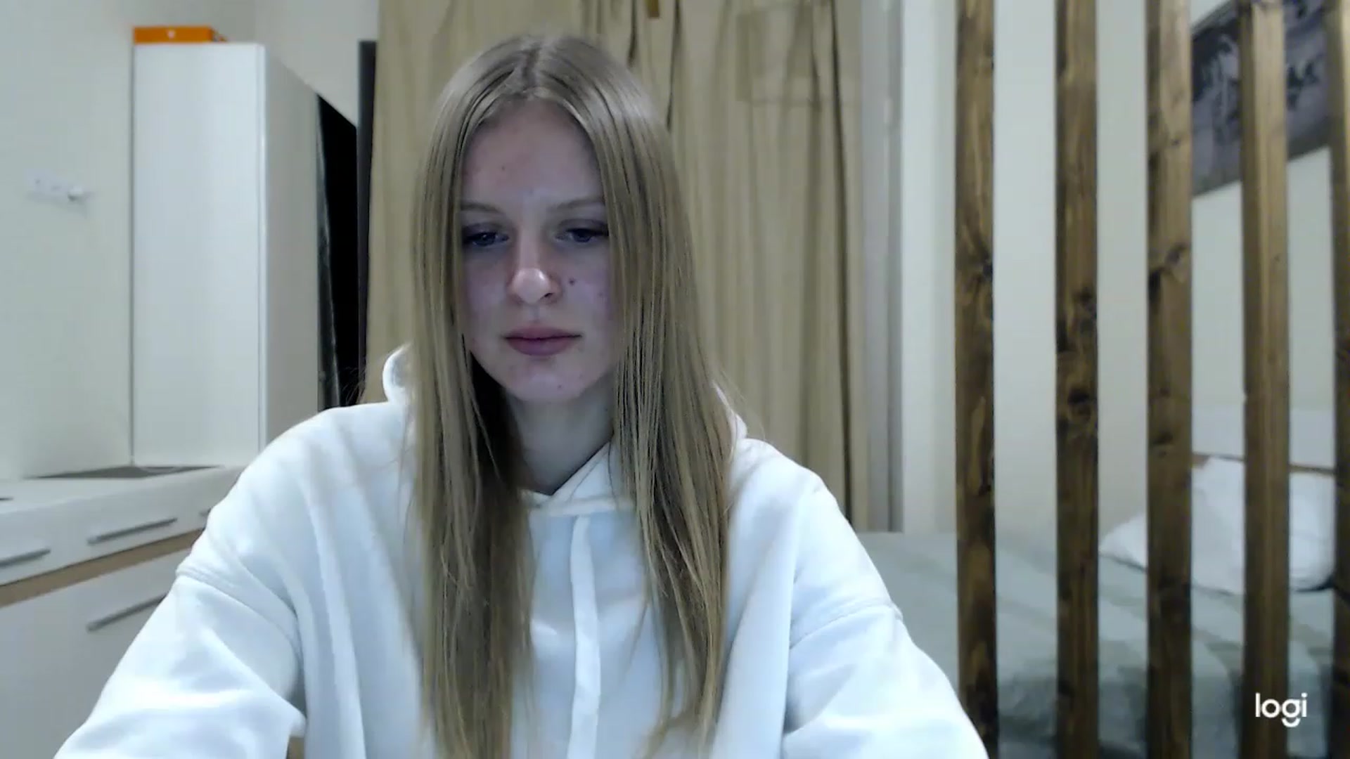 Gallery image thumbnail from MonicaBlondie's myfreecams stream on, 03/04/2023, 18:08 image 12 of 20