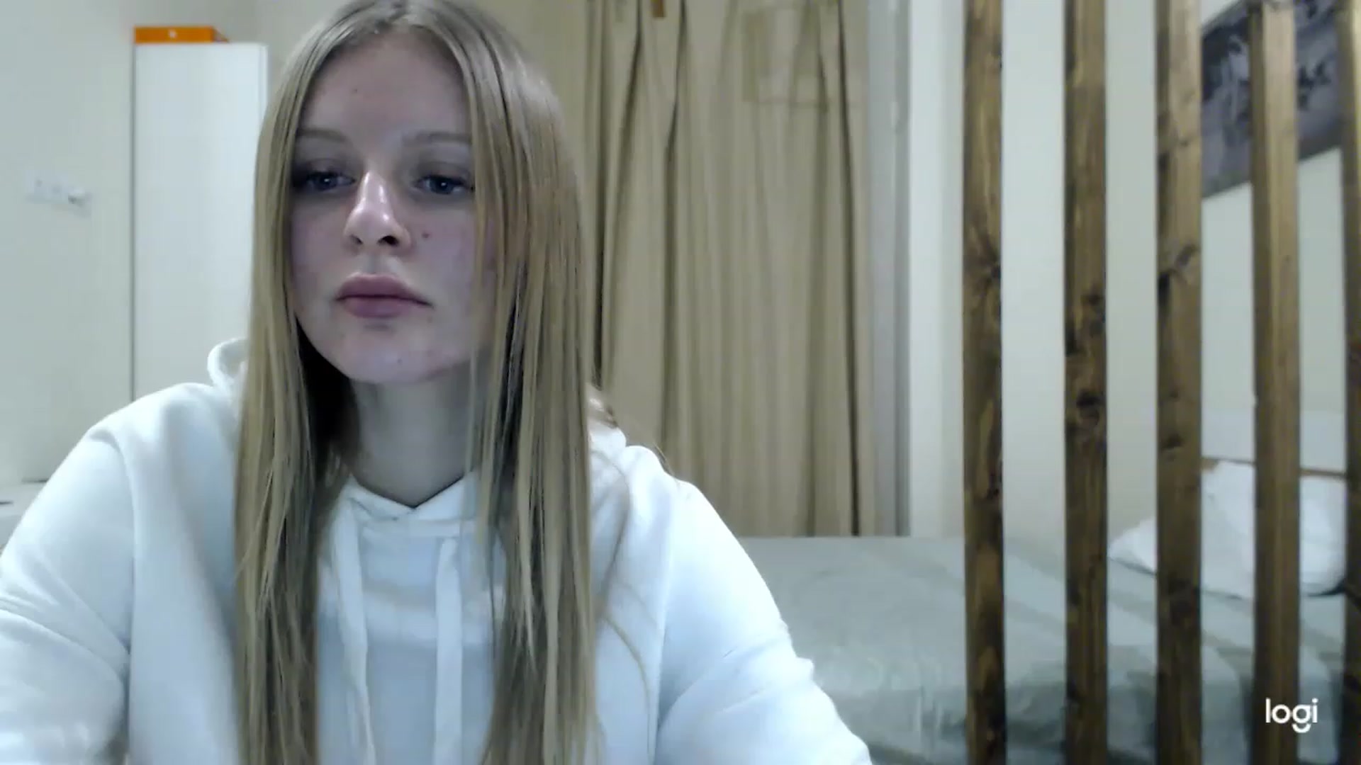 Gallery image thumbnail from MonicaBlondie's myfreecams stream on, 03/04/2023, 18:40 image 20 of 20