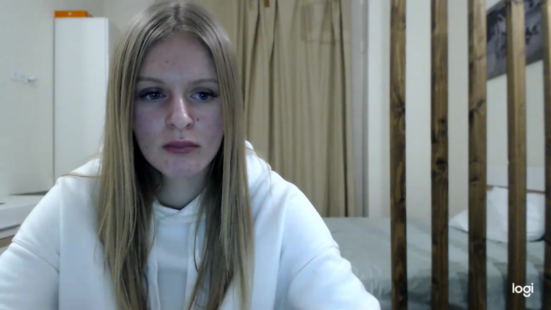 Gallery image thumbnail from MonicaBlondie's myfreecams stream on, 03/04/2023, 18:40 image 14 of 20