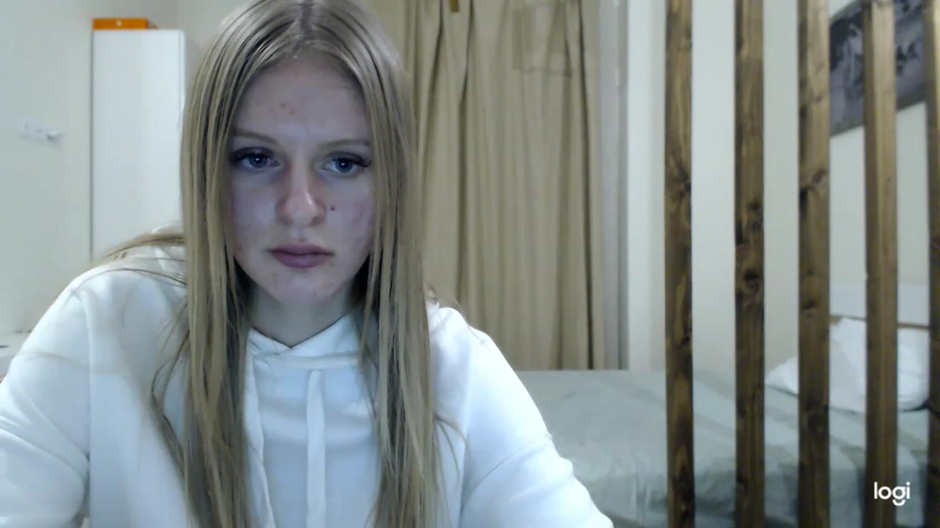 Gallery image thumbnail from MonicaBlondie's myfreecams stream on, 03/04/2023, 18:40 image 17 of 20