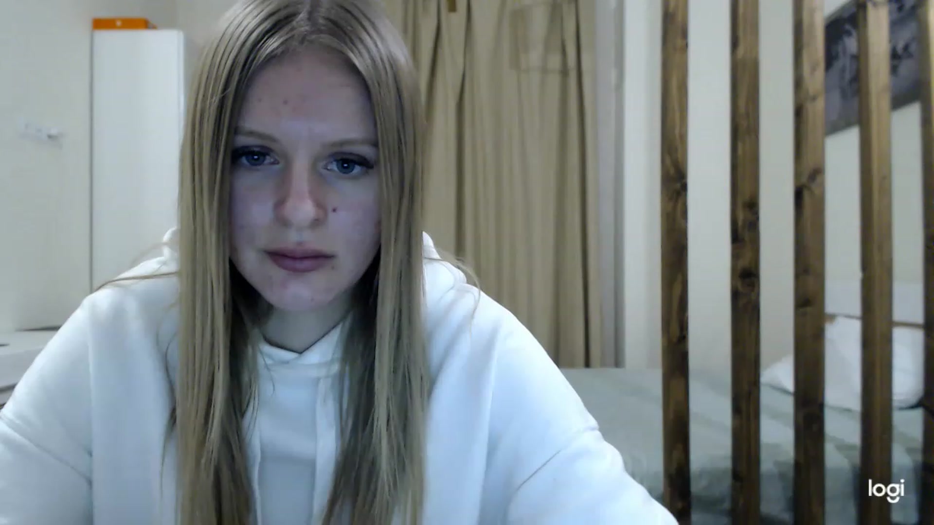 Gallery image thumbnail from MonicaBlondie's myfreecams stream on, 03/04/2023, 18:40 image 5 of 20