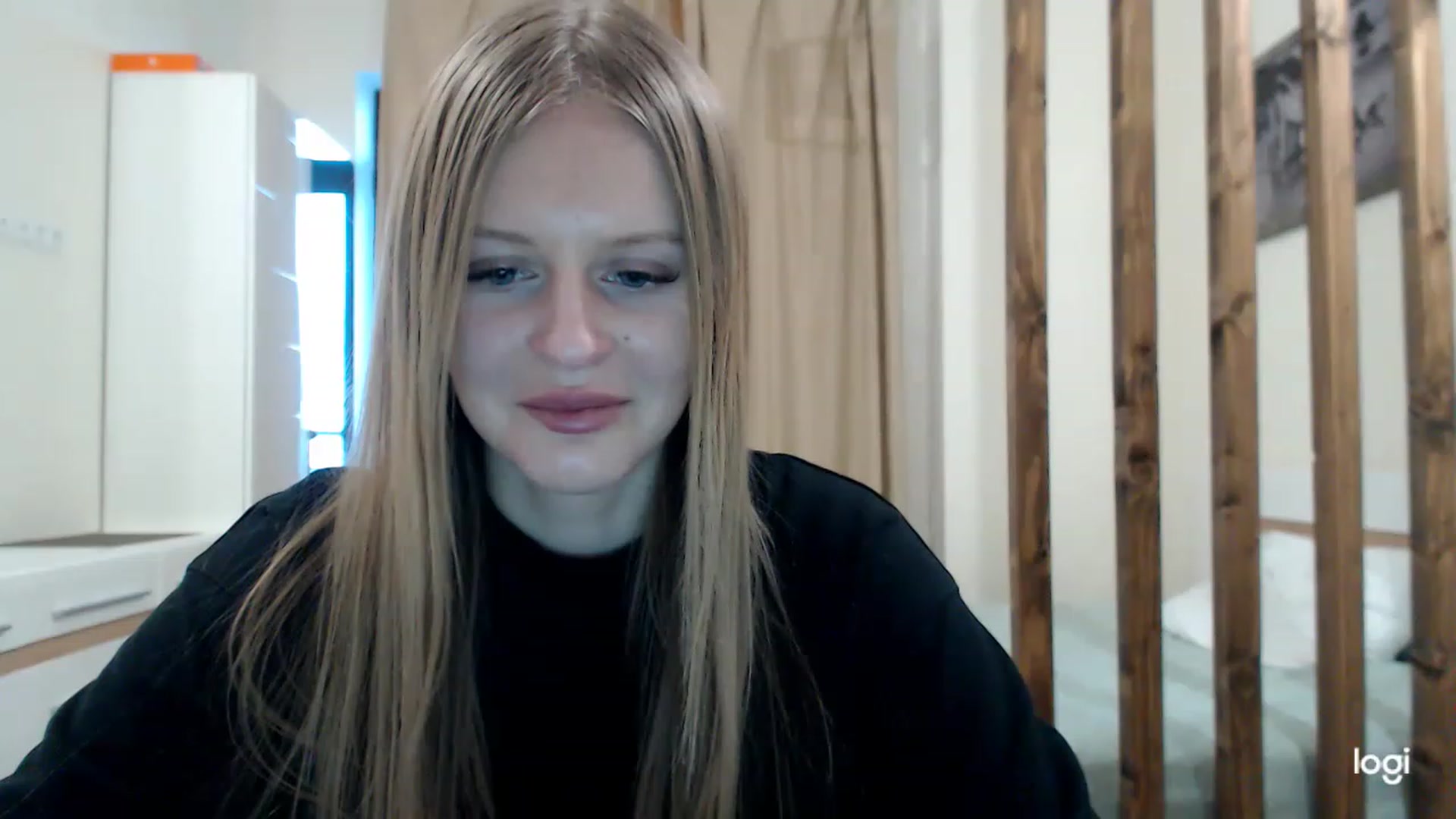 Gallery image thumbnail from MonicaBlondie's myfreecams stream on, 03/05/2023, 15:44 image 15 of 20