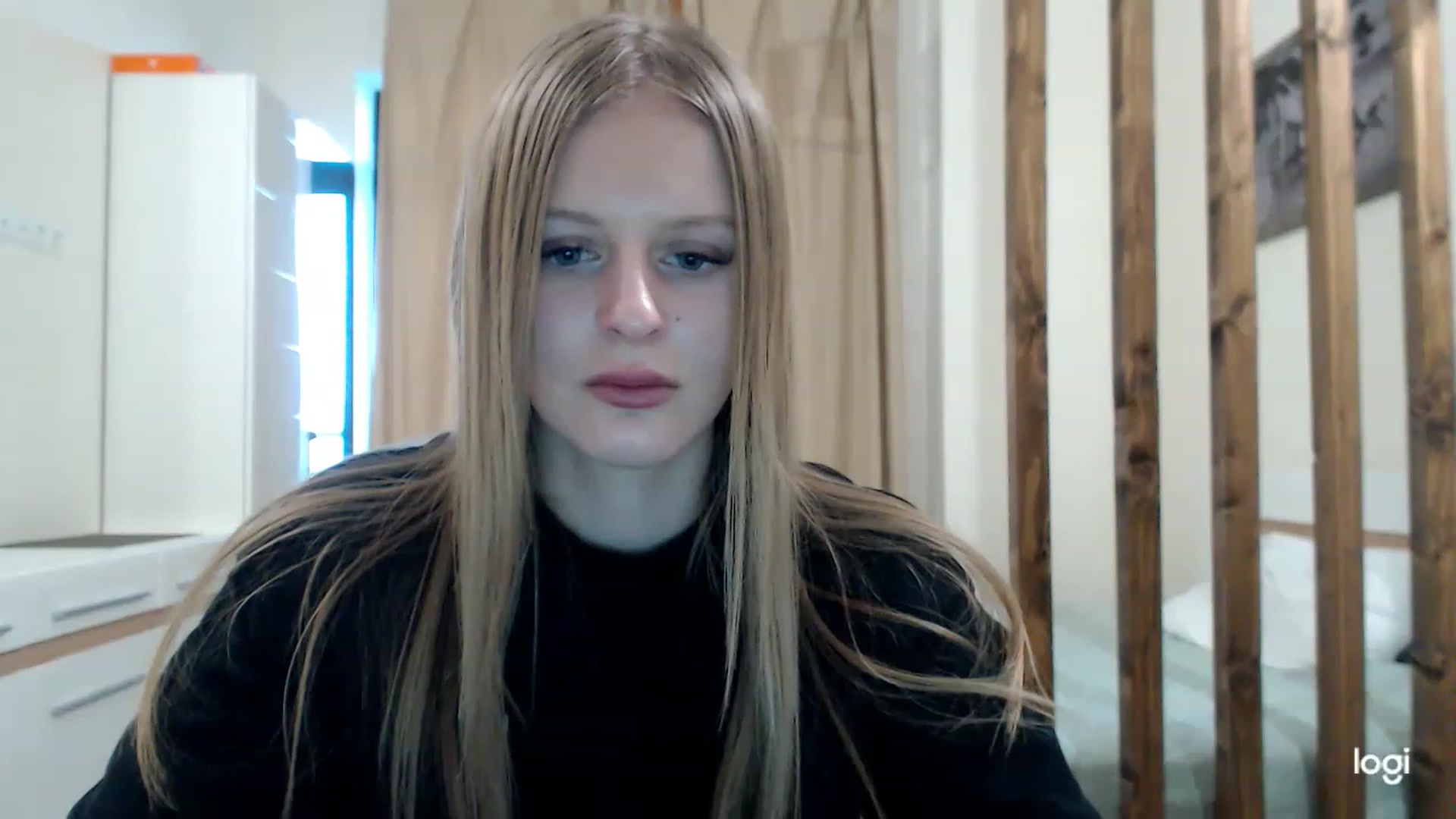 Gallery image thumbnail from MonicaBlondie's myfreecams stream on, 03/05/2023, 15:44 image 8 of 20