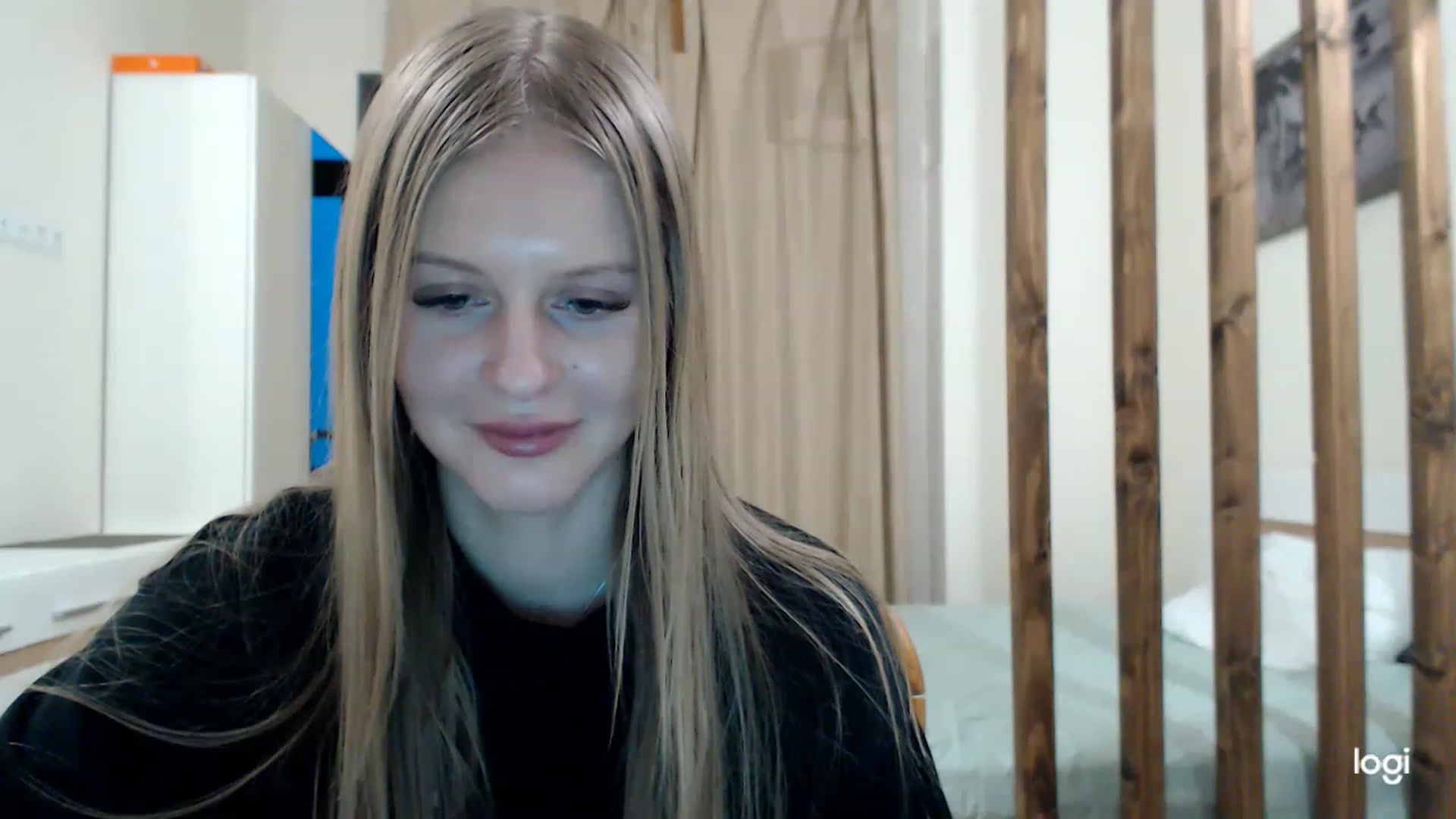 Gallery image thumbnail from MonicaBlondie's myfreecams stream on, 03/05/2023, 16:10 image 20 of 20
