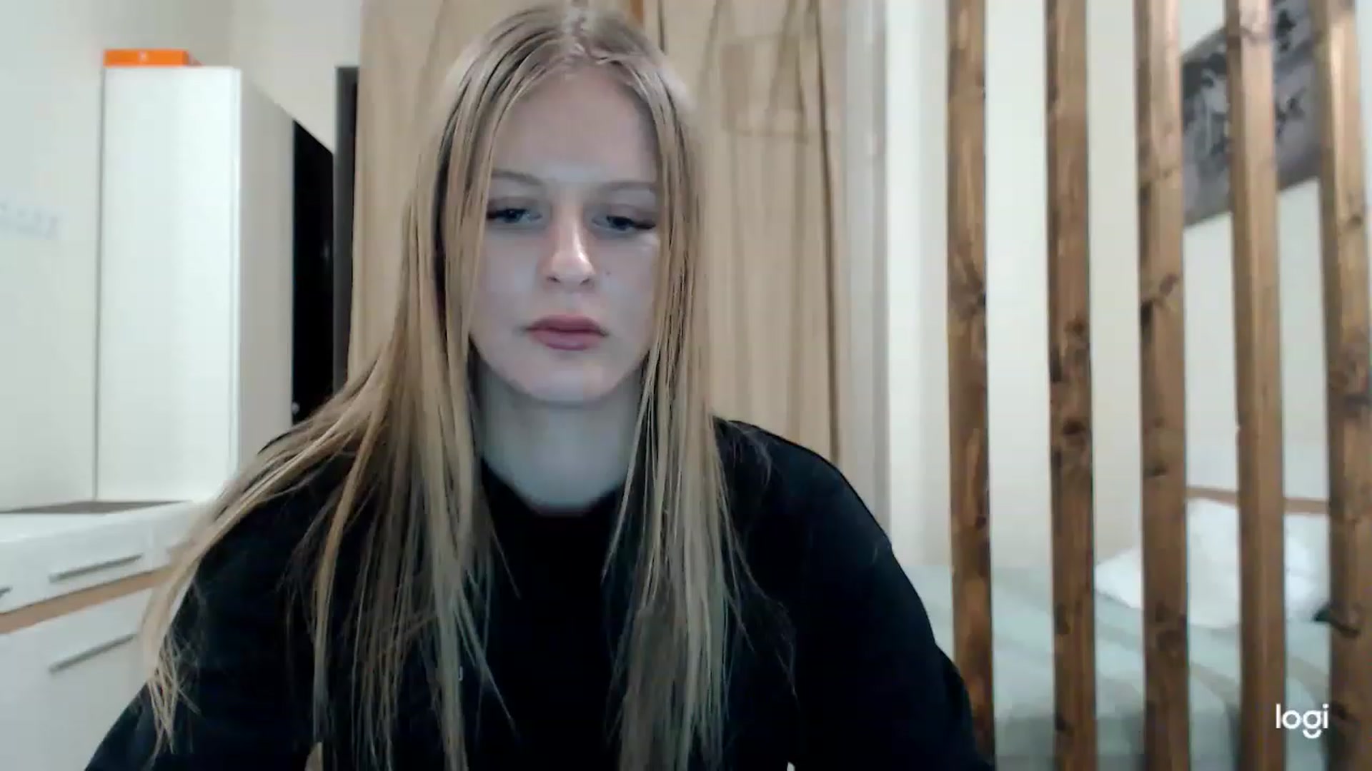 Gallery image thumbnail from MonicaBlondie's myfreecams stream on, 03/05/2023, 18:03 image 13 of 20