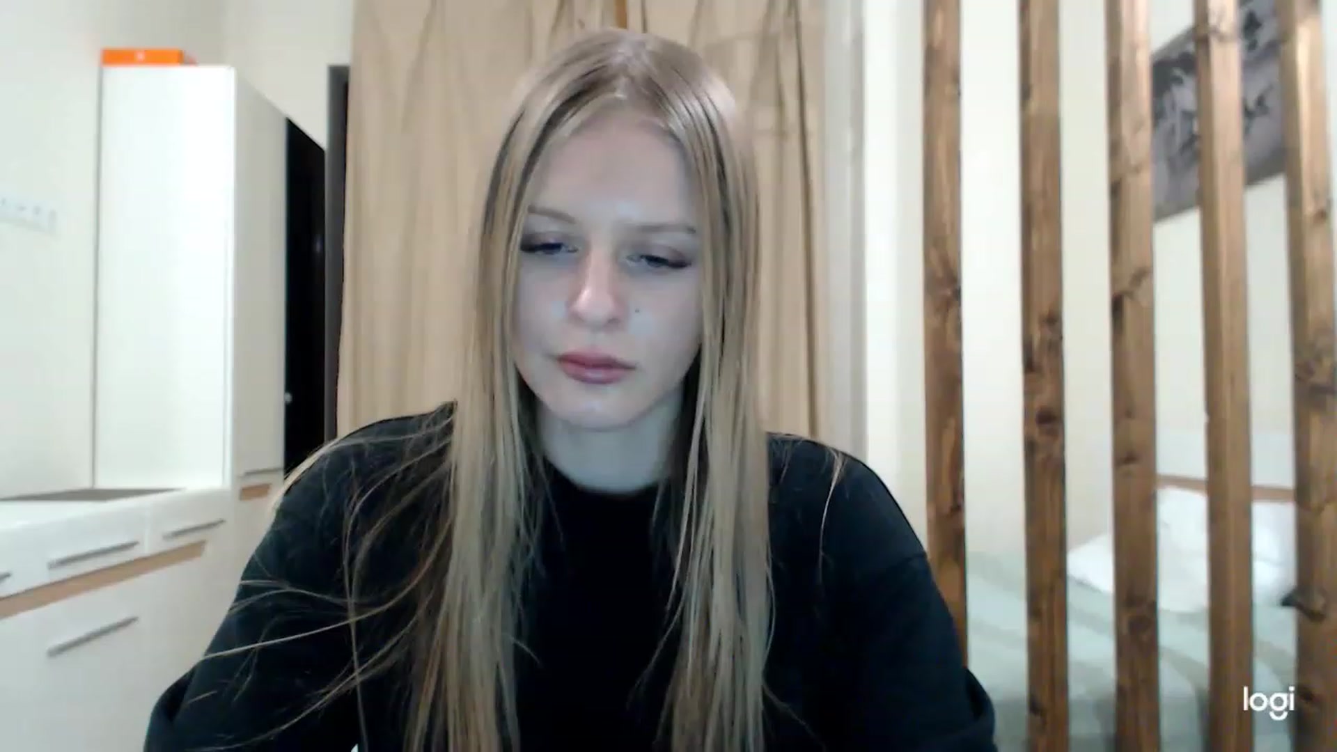 Gallery image thumbnail from MonicaBlondie's myfreecams stream on, 03/05/2023, 18:56 image 6 of 20