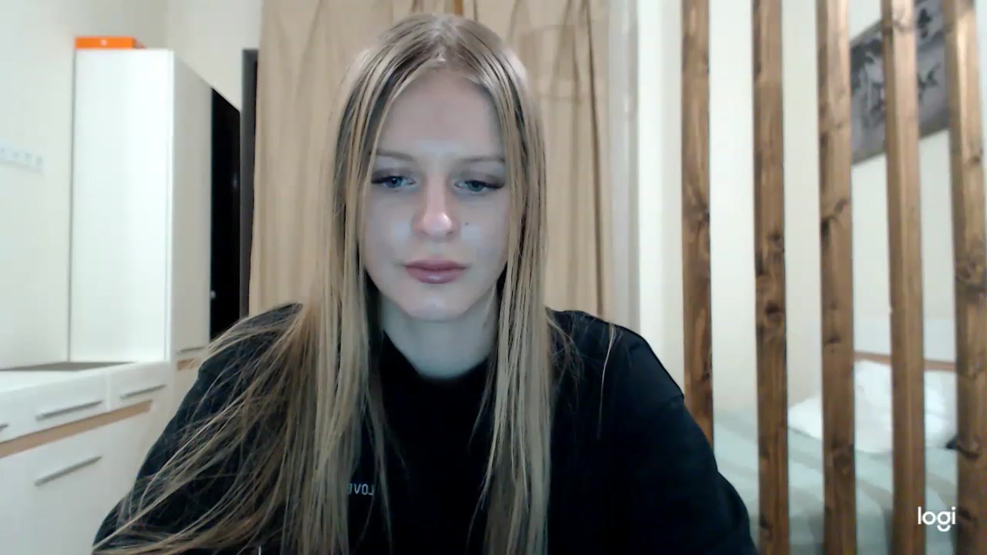 Gallery image thumbnail from MonicaBlondie's myfreecams stream on, 03/05/2023, 18:56 image 19 of 20
