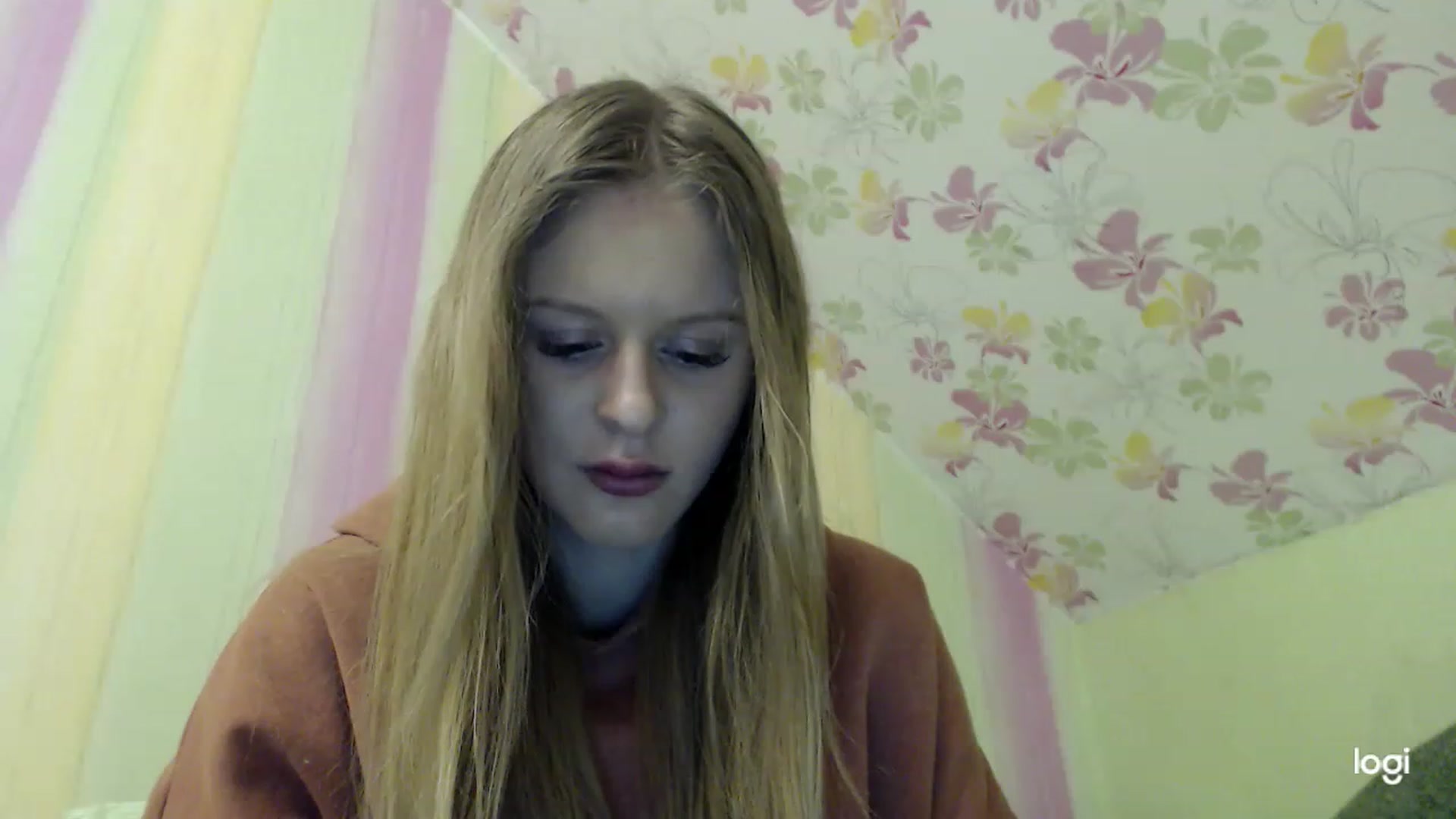 Gallery image thumbnail from MonicaBlondie's myfreecams stream on, 03/07/2023, 21:47 image 3 of 20