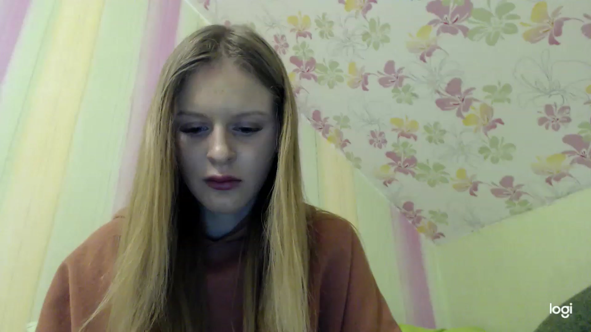 Gallery image thumbnail from MonicaBlondie's myfreecams stream on, 03/07/2023, 21:47 image 18 of 20
