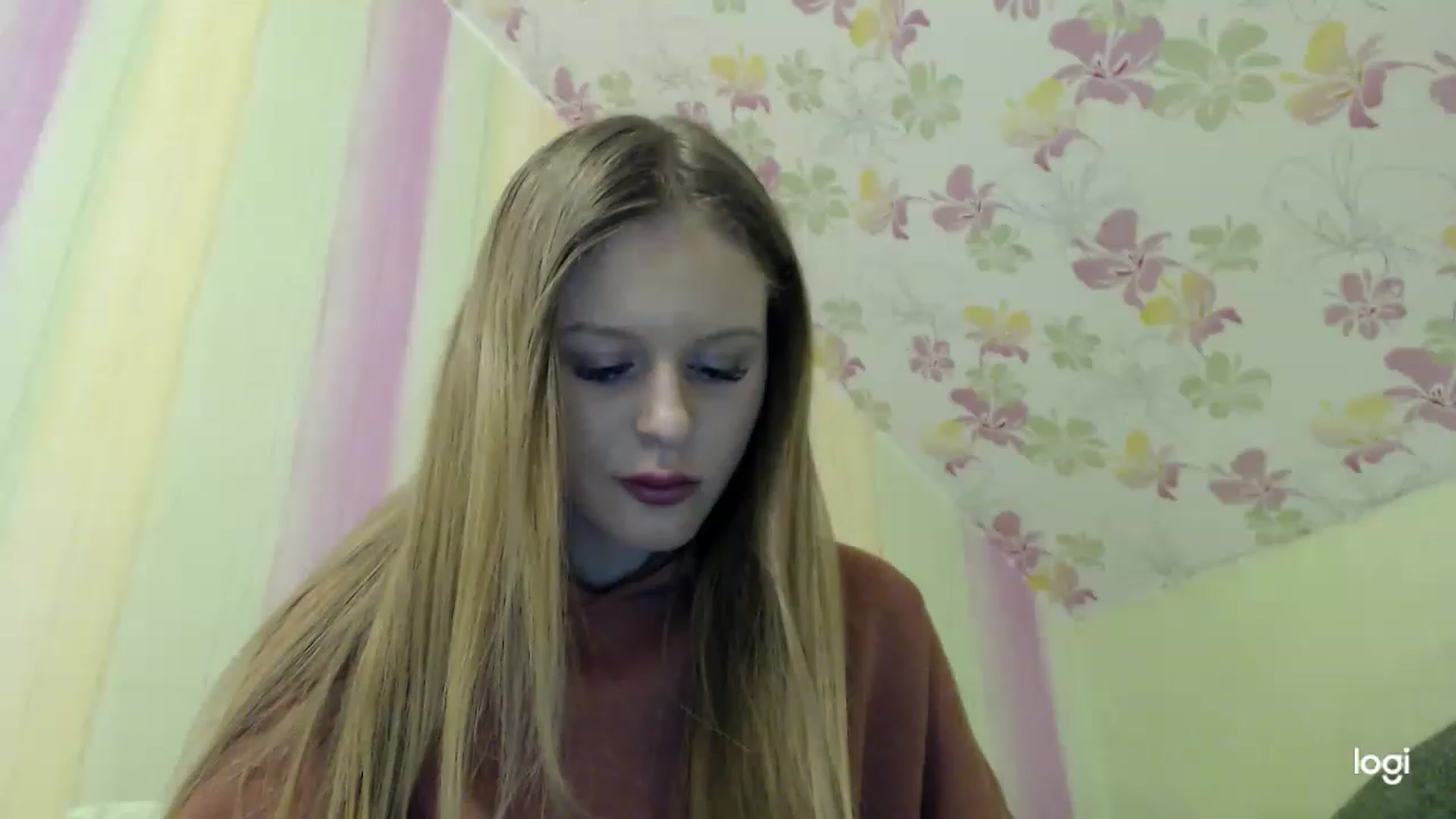 Gallery image thumbnail from MonicaBlondie's myfreecams stream on, 03/07/2023, 21:47 image 5 of 20
