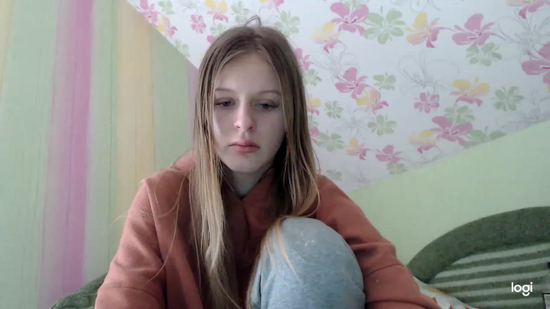 Gallery image thumbnail from MonicaBlondie's myfreecams stream on, 03/16/2023, 08:11 image 20 of 20