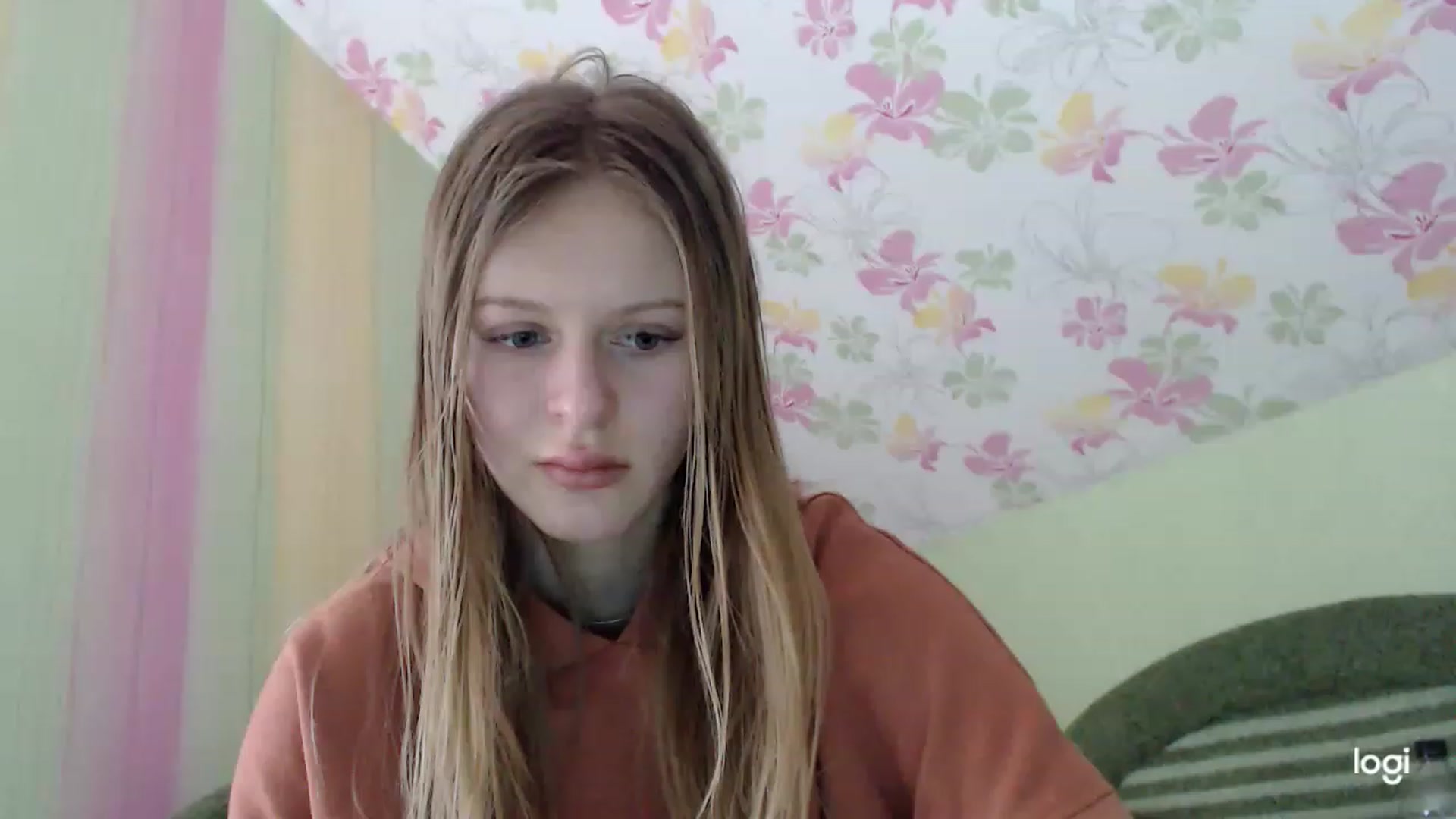 Gallery image thumbnail from MonicaBlondie's myfreecams stream on, 03/16/2023, 08:11 image 1 of 20