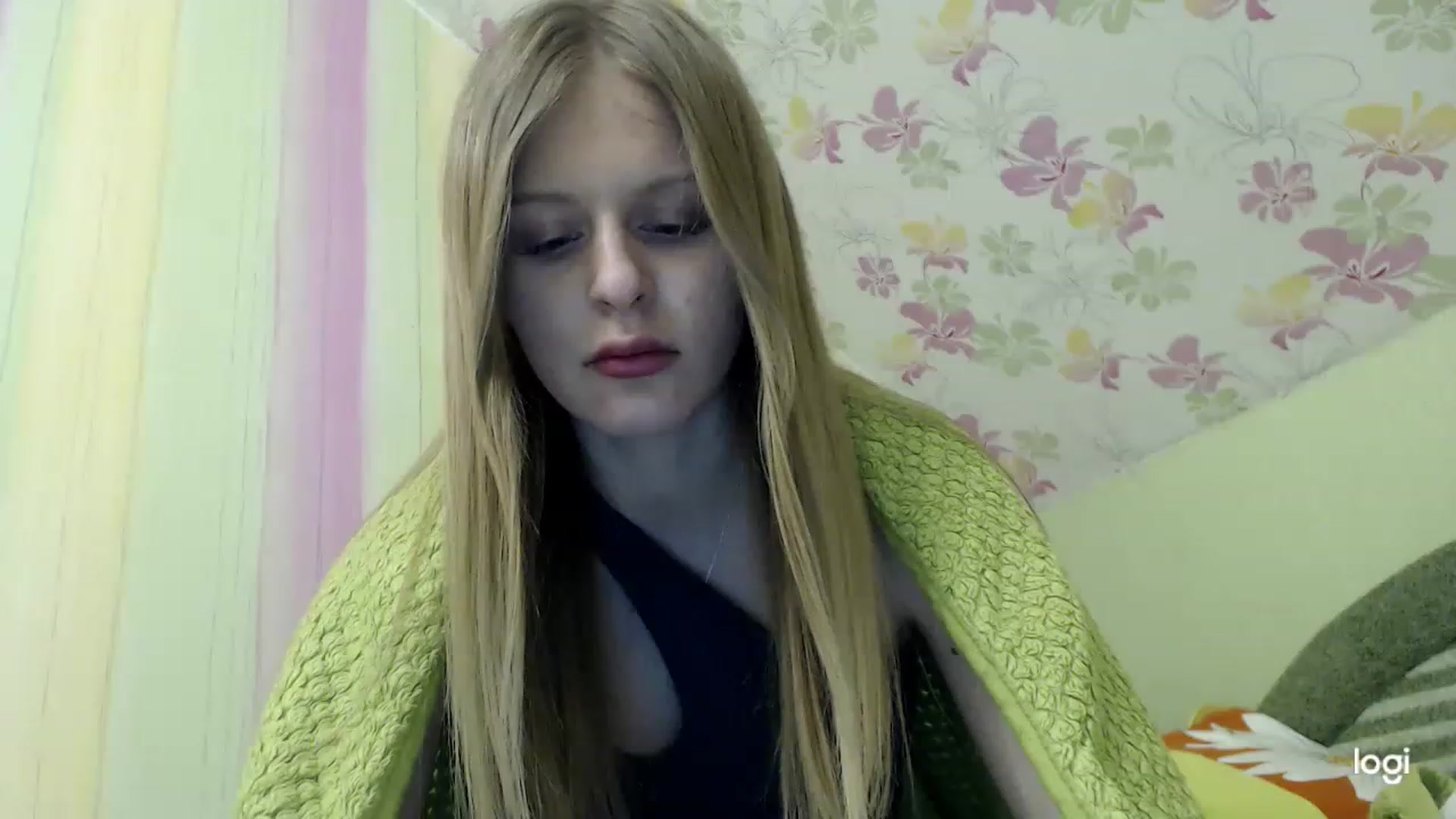 Gallery image thumbnail from MonicaBlondie's myfreecams stream on, 03/17/2023, 17:04 image 10 of 20