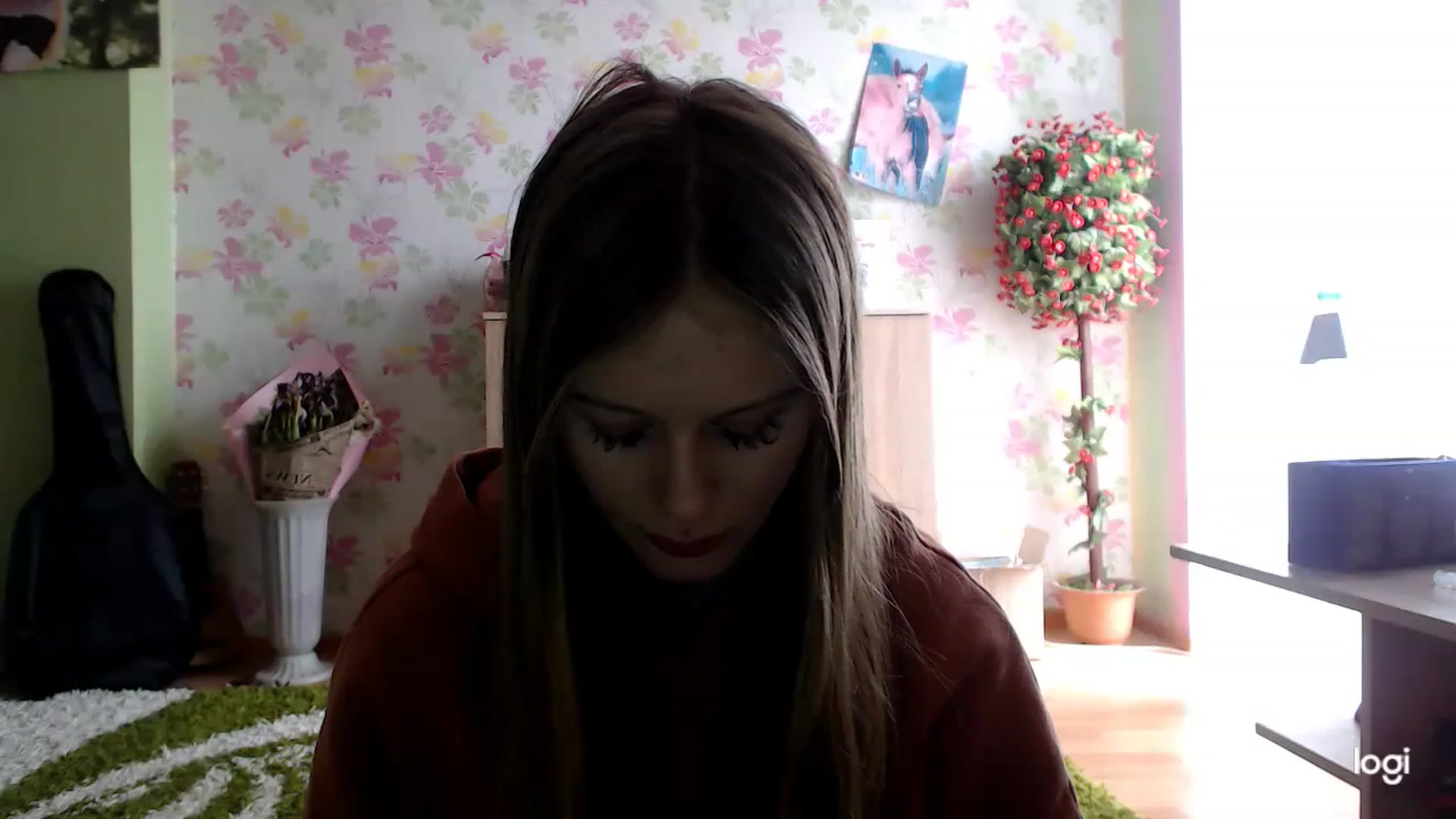 Gallery image thumbnail from MonicaBlondie's myfreecams stream on, 03/19/2023, 11:55 image 3 of 20