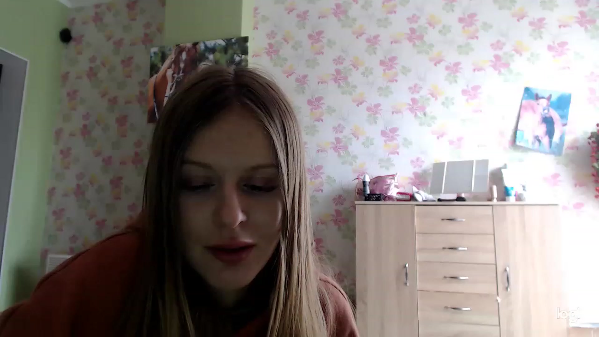Gallery image thumbnail from MonicaBlondie's myfreecams stream on, 03/19/2023, 11:55 image 18 of 20