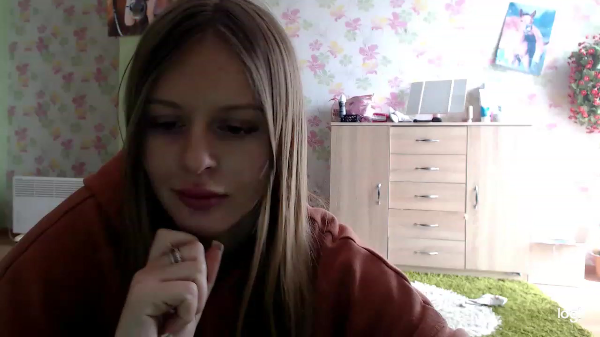 Gallery image thumbnail from MonicaBlondie's myfreecams stream on, 03/19/2023, 11:55 image 9 of 20