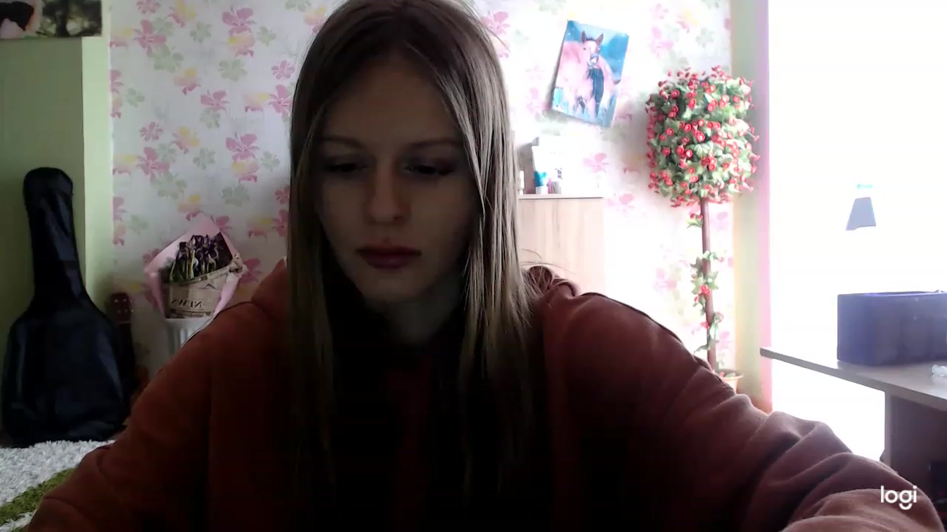 Gallery image thumbnail from MonicaBlondie's myfreecams stream on, 03/19/2023, 11:55 image 1 of 20