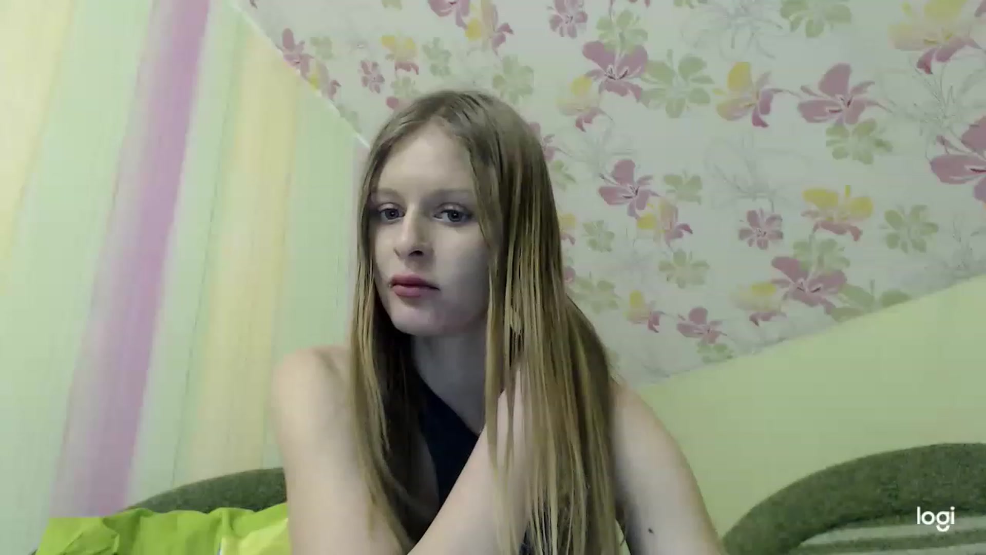 Gallery image thumbnail from MonicaBlondie's myfreecams stream on, 03/19/2023, 21:01 image 4 of 20