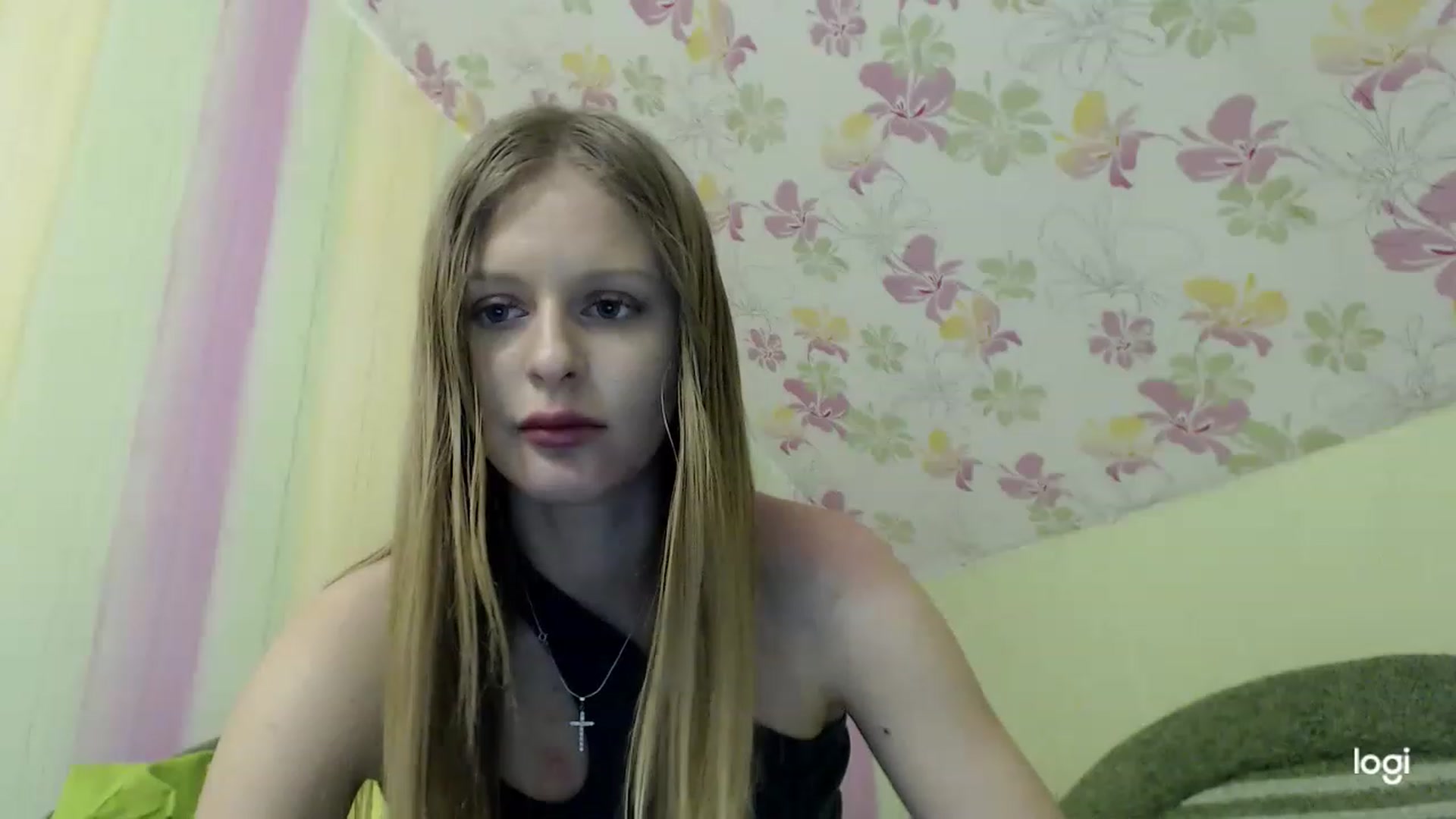 Gallery image thumbnail from MonicaBlondie's myfreecams stream on, 03/19/2023, 21:01 image 10 of 20