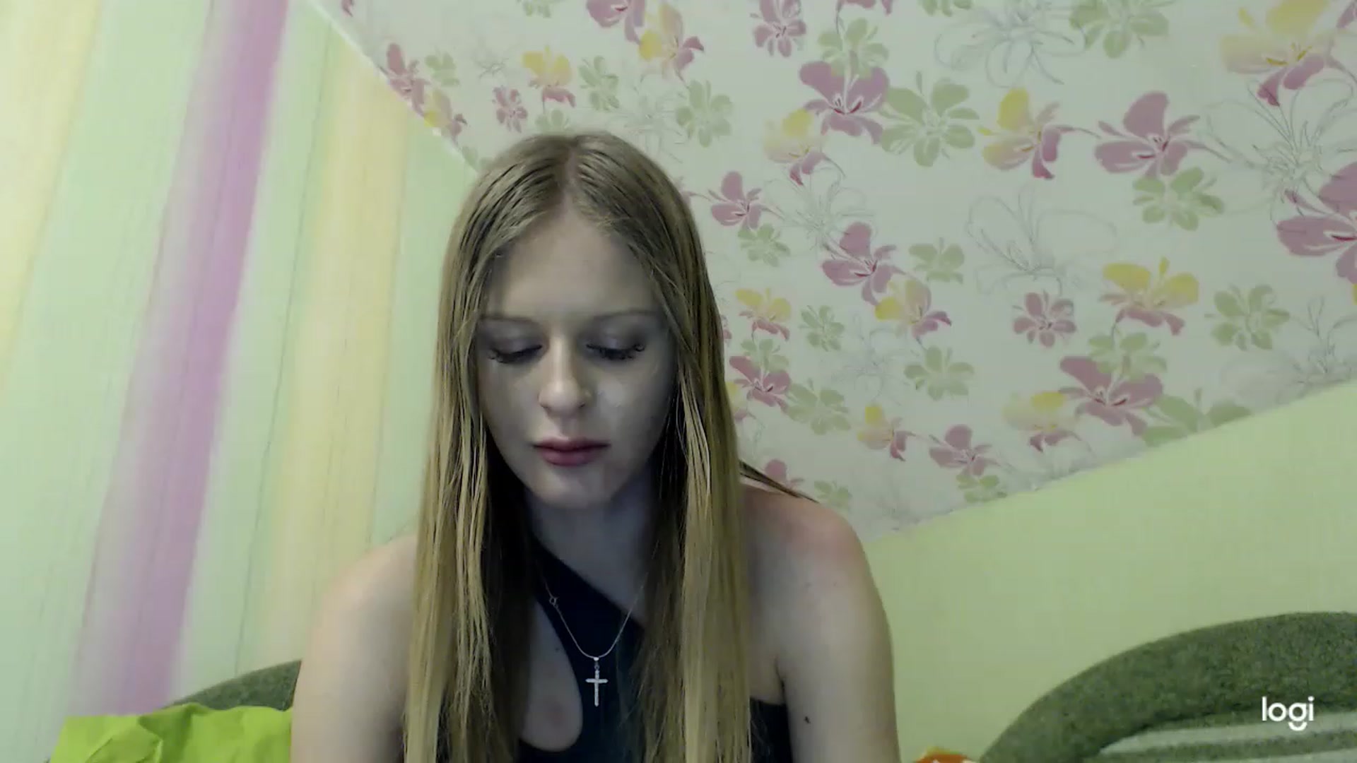 Gallery image thumbnail from MonicaBlondie's myfreecams stream on, 03/19/2023, 21:01 image 13 of 20