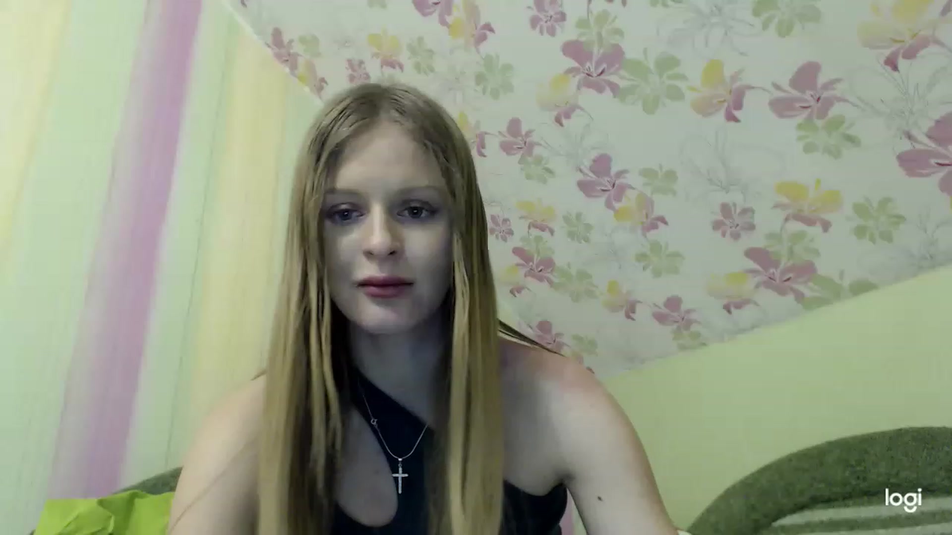 Gallery image thumbnail from MonicaBlondie's myfreecams stream on, 03/19/2023, 21:01 image 15 of 20