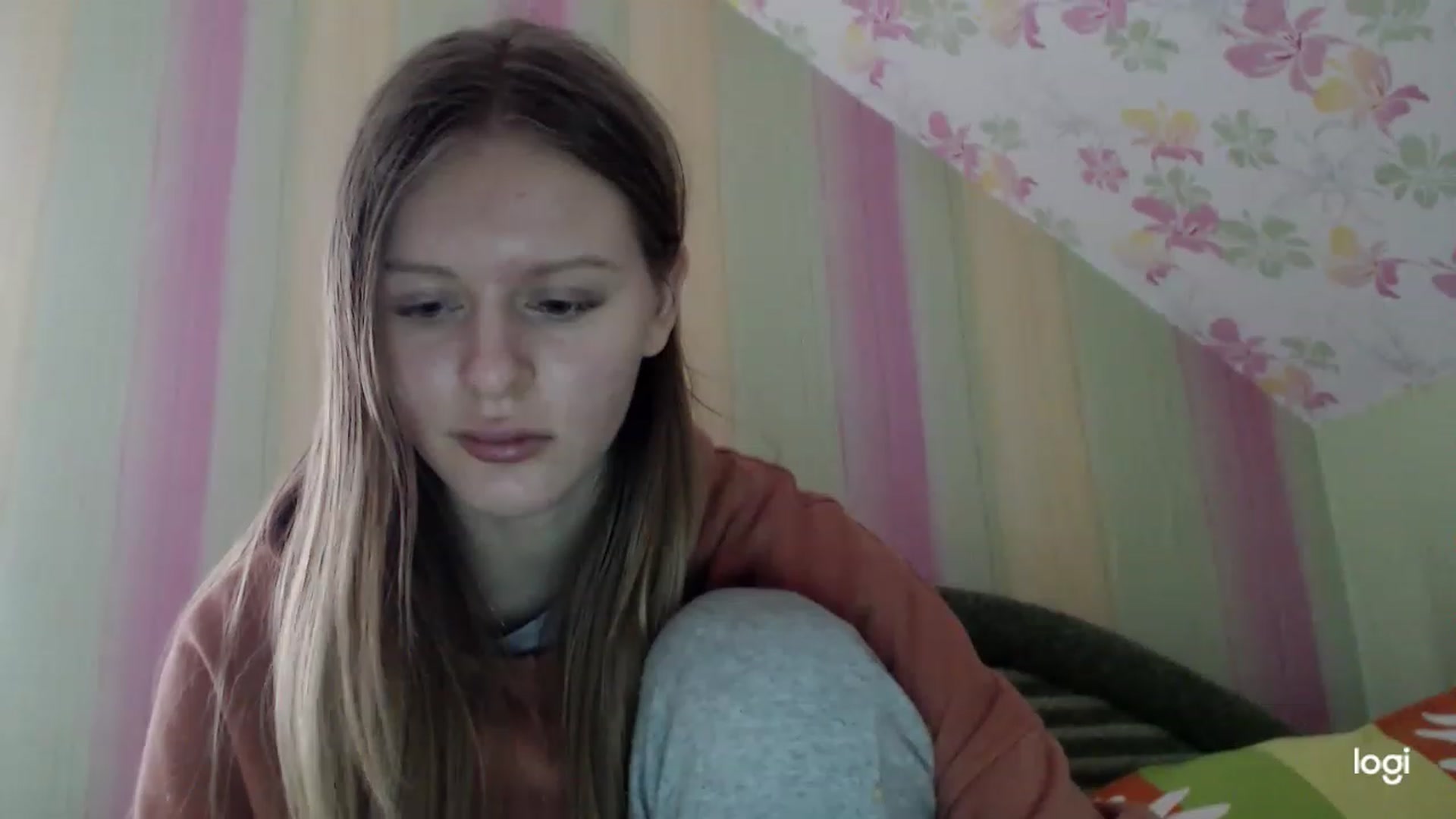 Gallery image thumbnail from MonicaBlondie's myfreecams stream on, 03/20/2023, 15:42 image 18 of 20