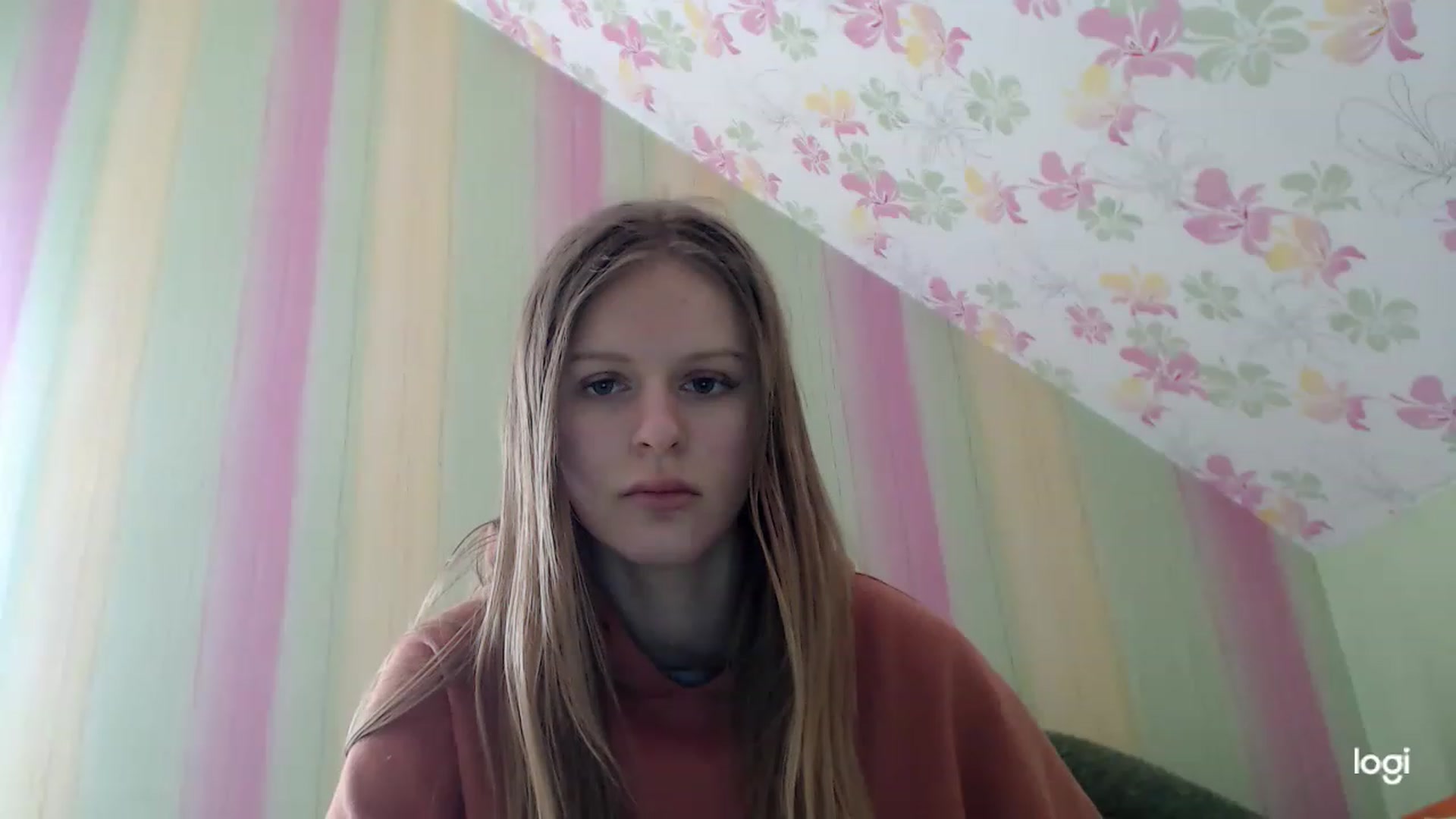 Gallery image thumbnail from MonicaBlondie's myfreecams stream on, 03/20/2023, 15:42 image 2 of 20